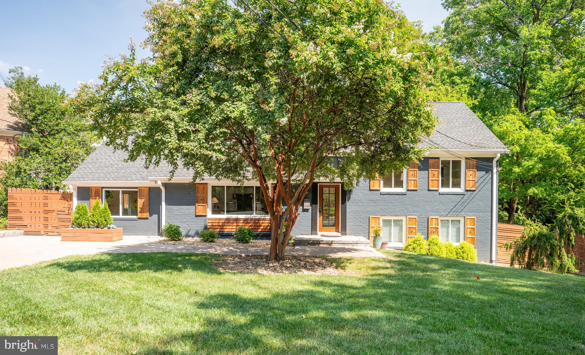 BRADDOCK HEIGHTS - Residential