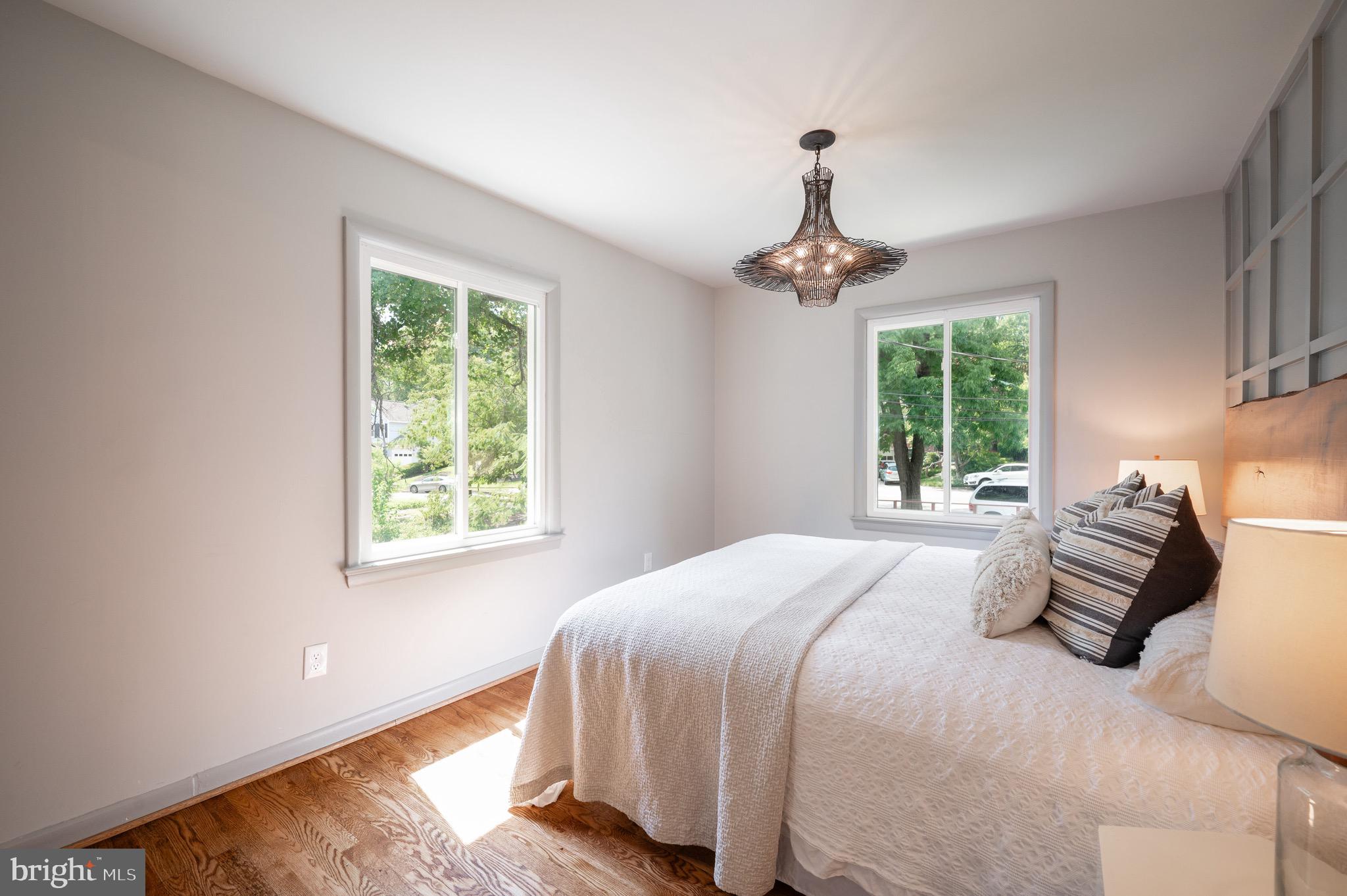 BRADDOCK HEIGHTS - Residential