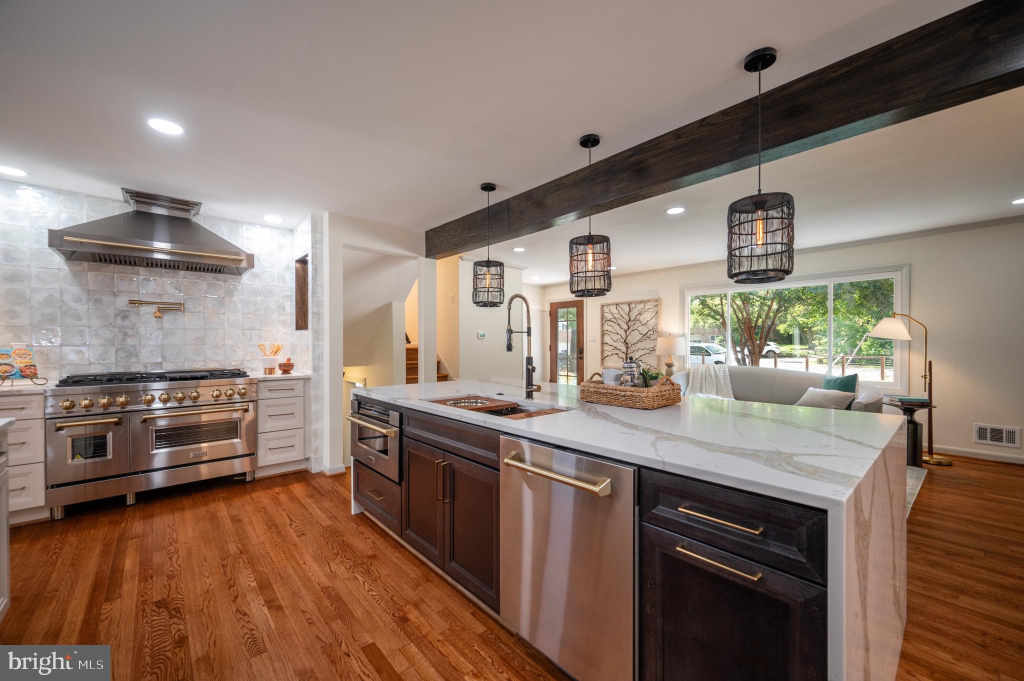 BRADDOCK HEIGHTS - Residential