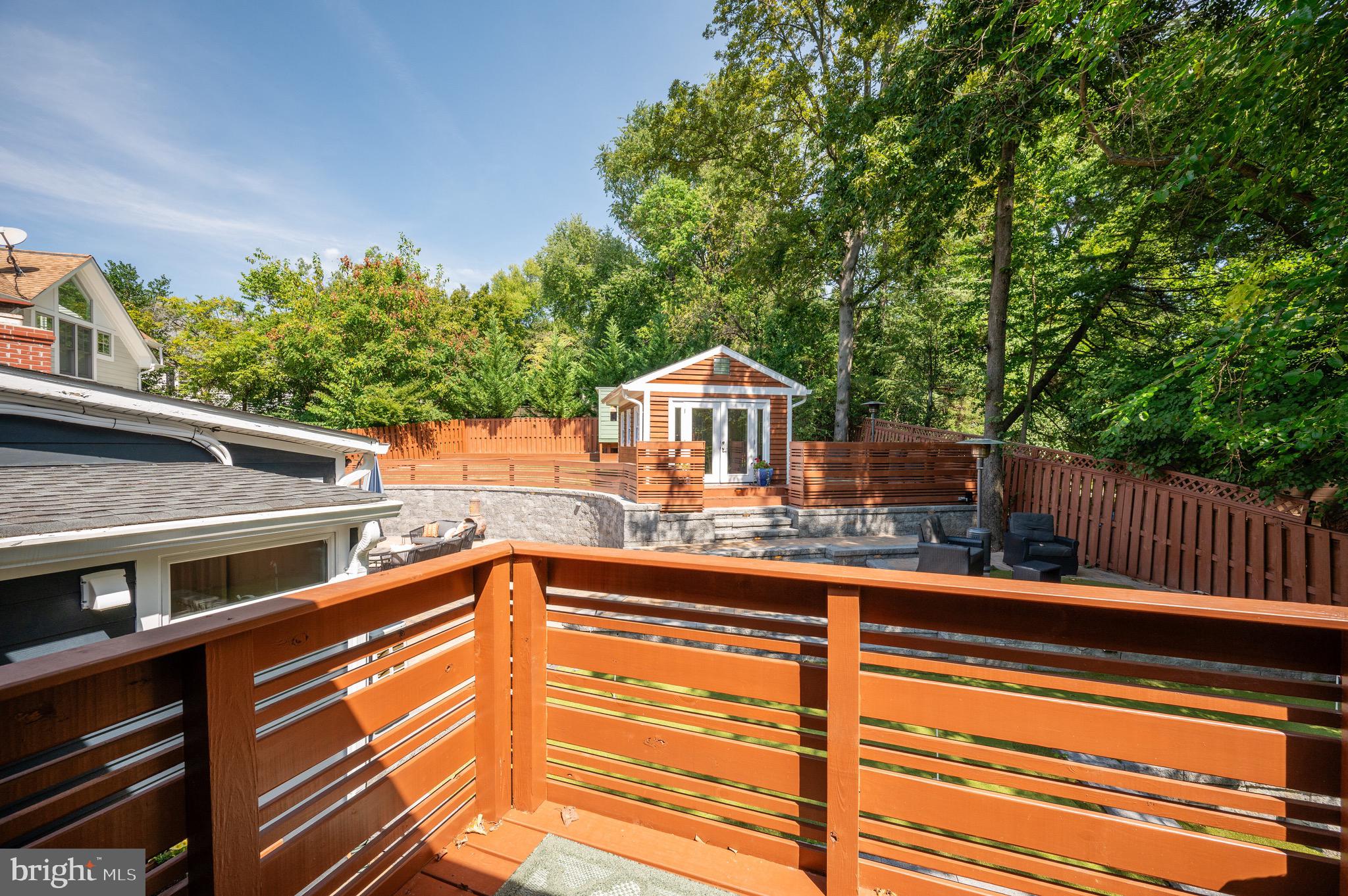 BRADDOCK HEIGHTS - Residential