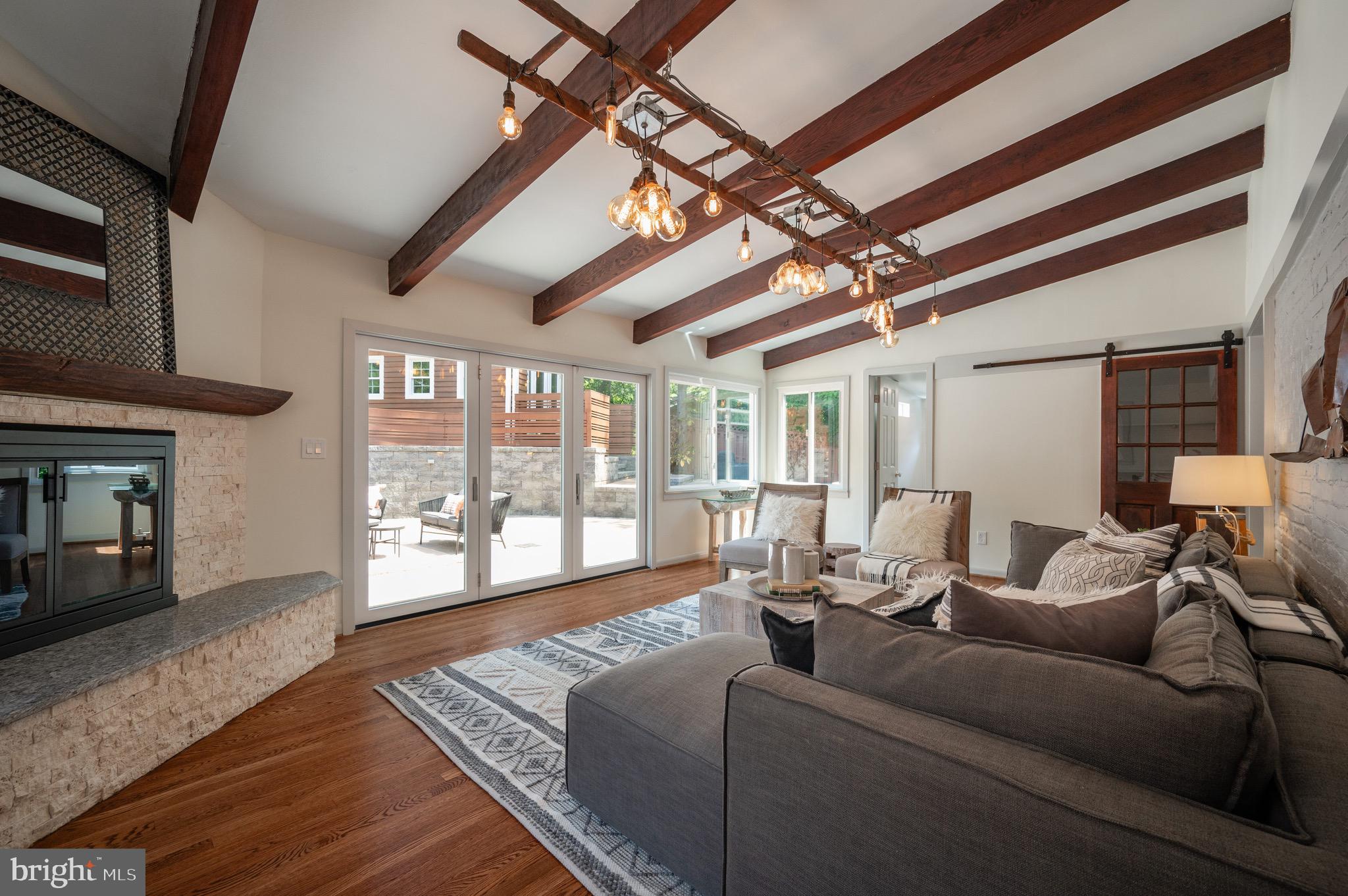 BRADDOCK HEIGHTS - Residential