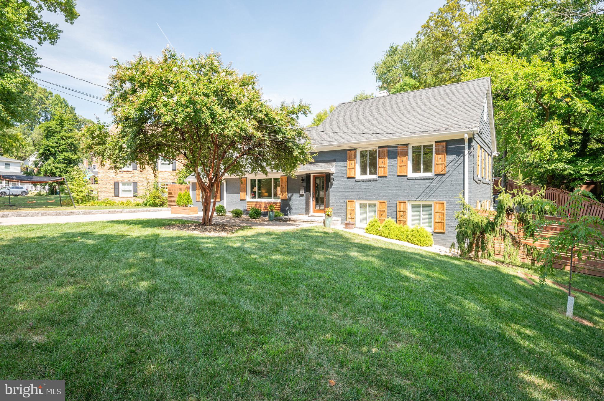 BRADDOCK HEIGHTS - Residential