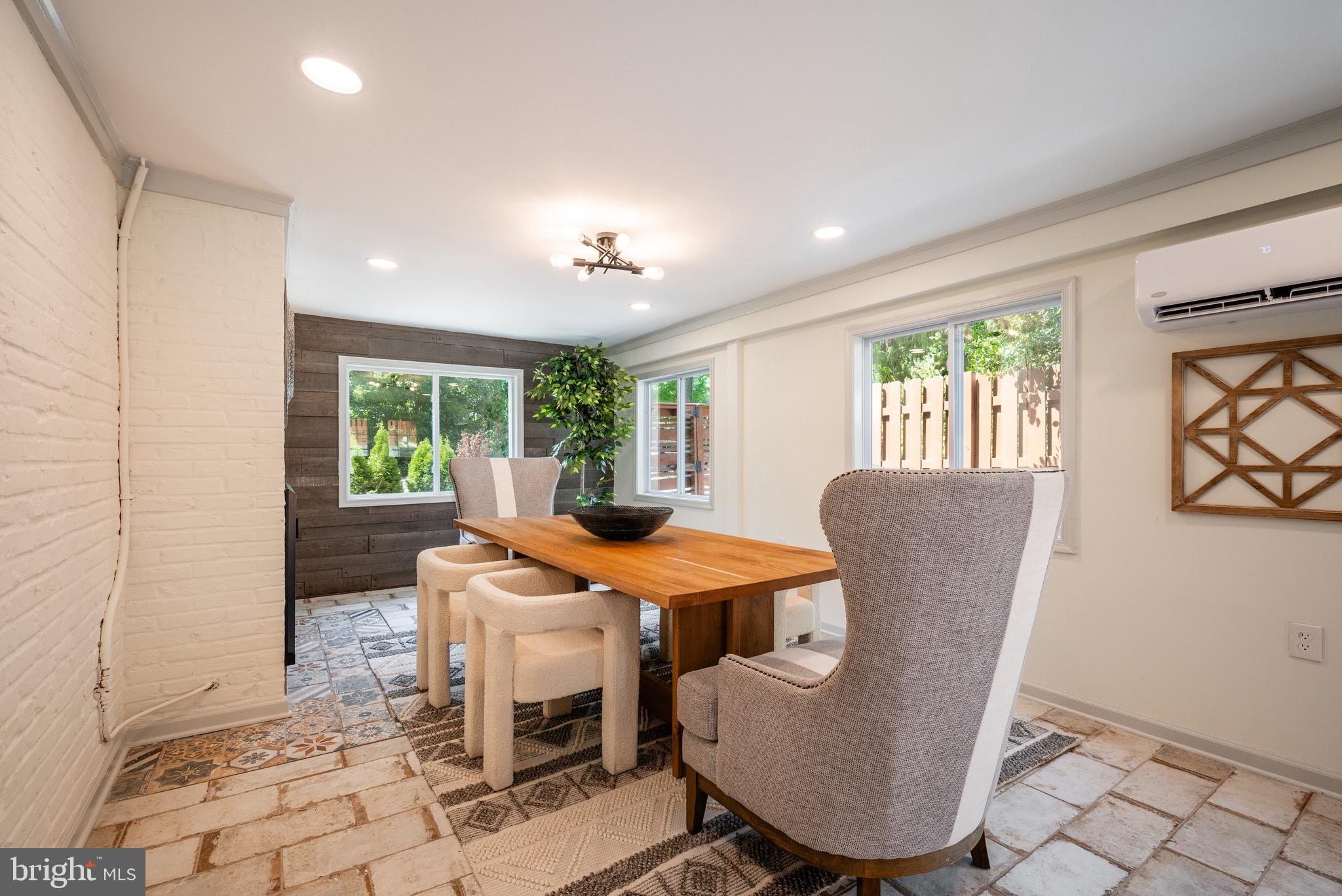 BRADDOCK HEIGHTS - Residential