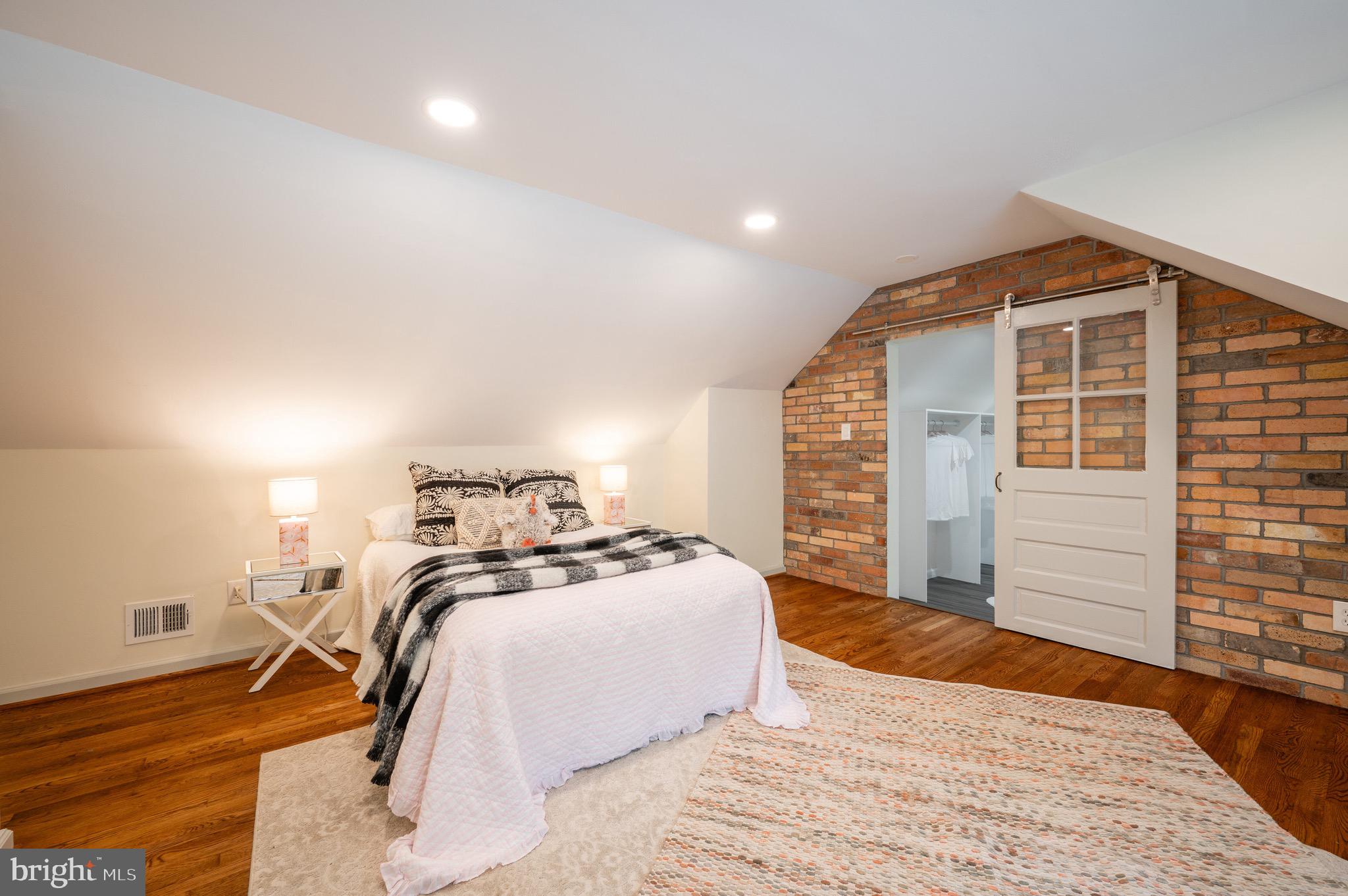 BRADDOCK HEIGHTS - Residential