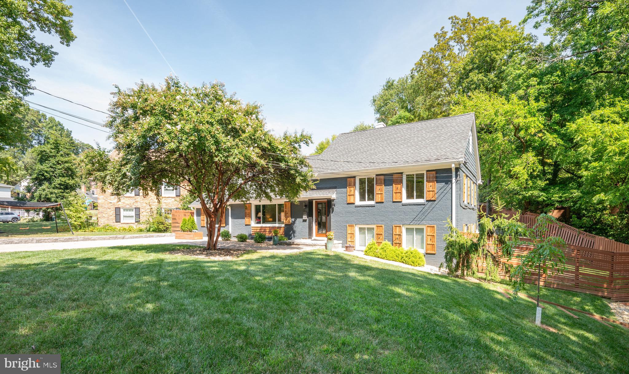 BRADDOCK HEIGHTS - Residential