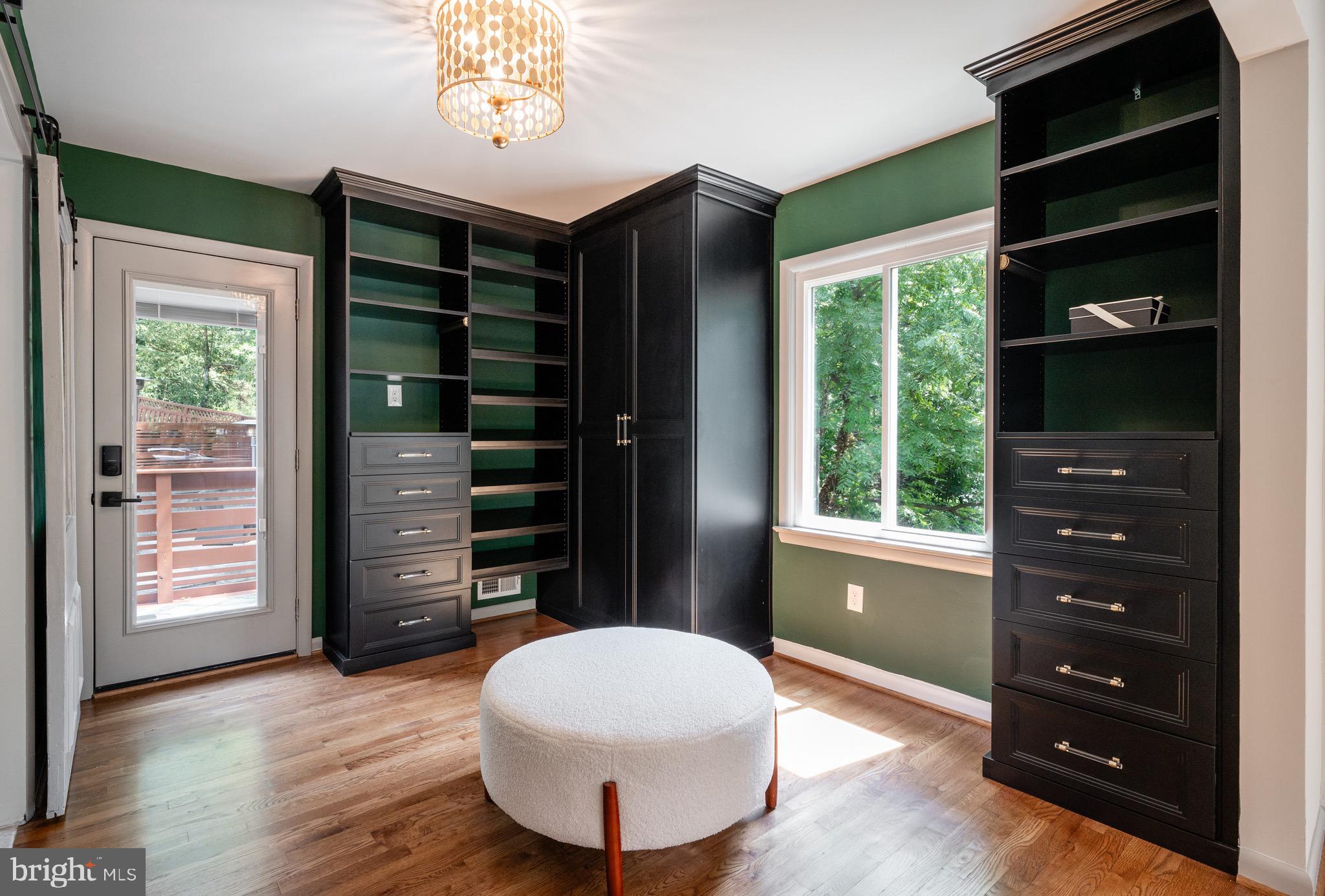 BRADDOCK HEIGHTS - Residential