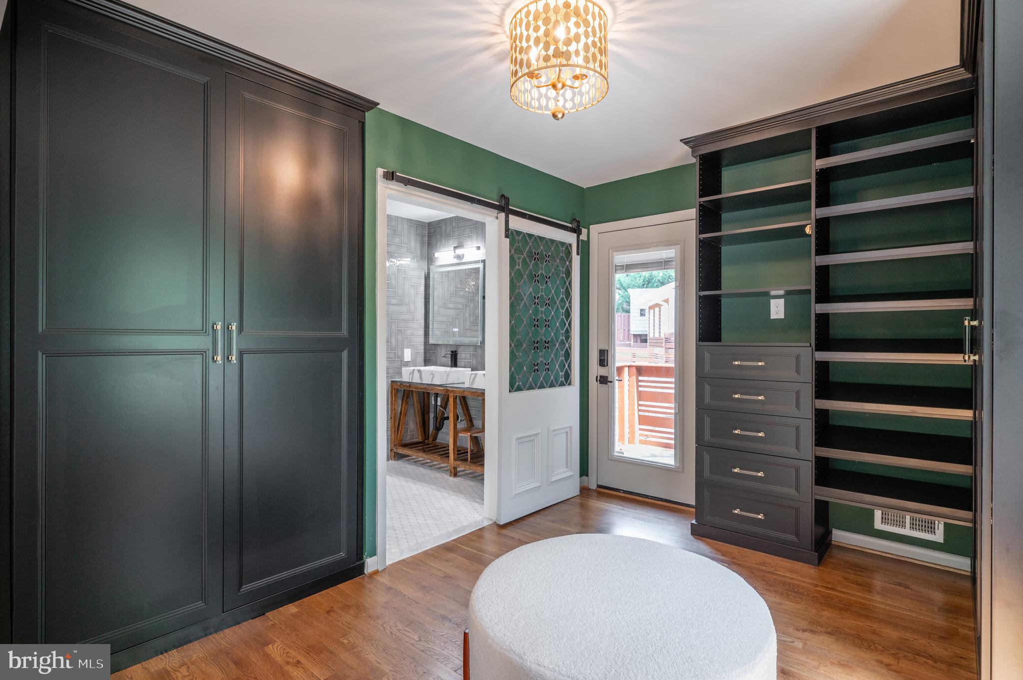 BRADDOCK HEIGHTS - Residential