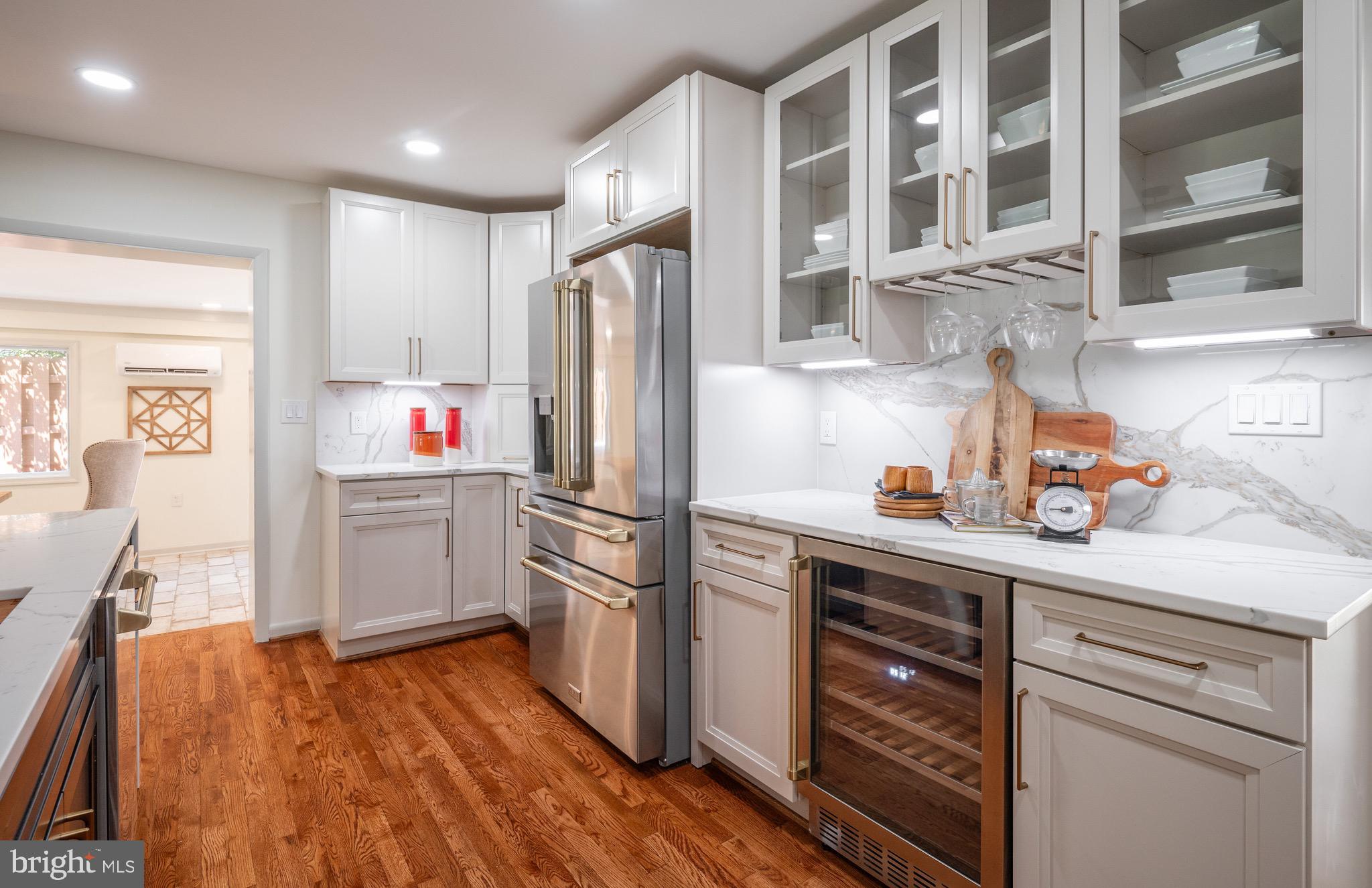 BRADDOCK HEIGHTS - Residential