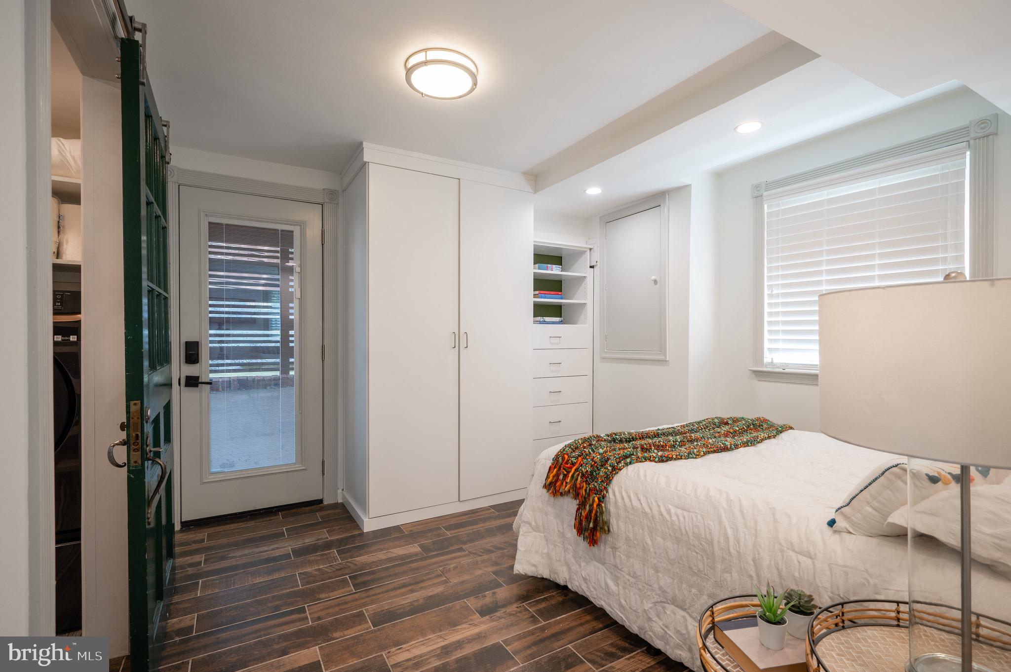 BRADDOCK HEIGHTS - Residential