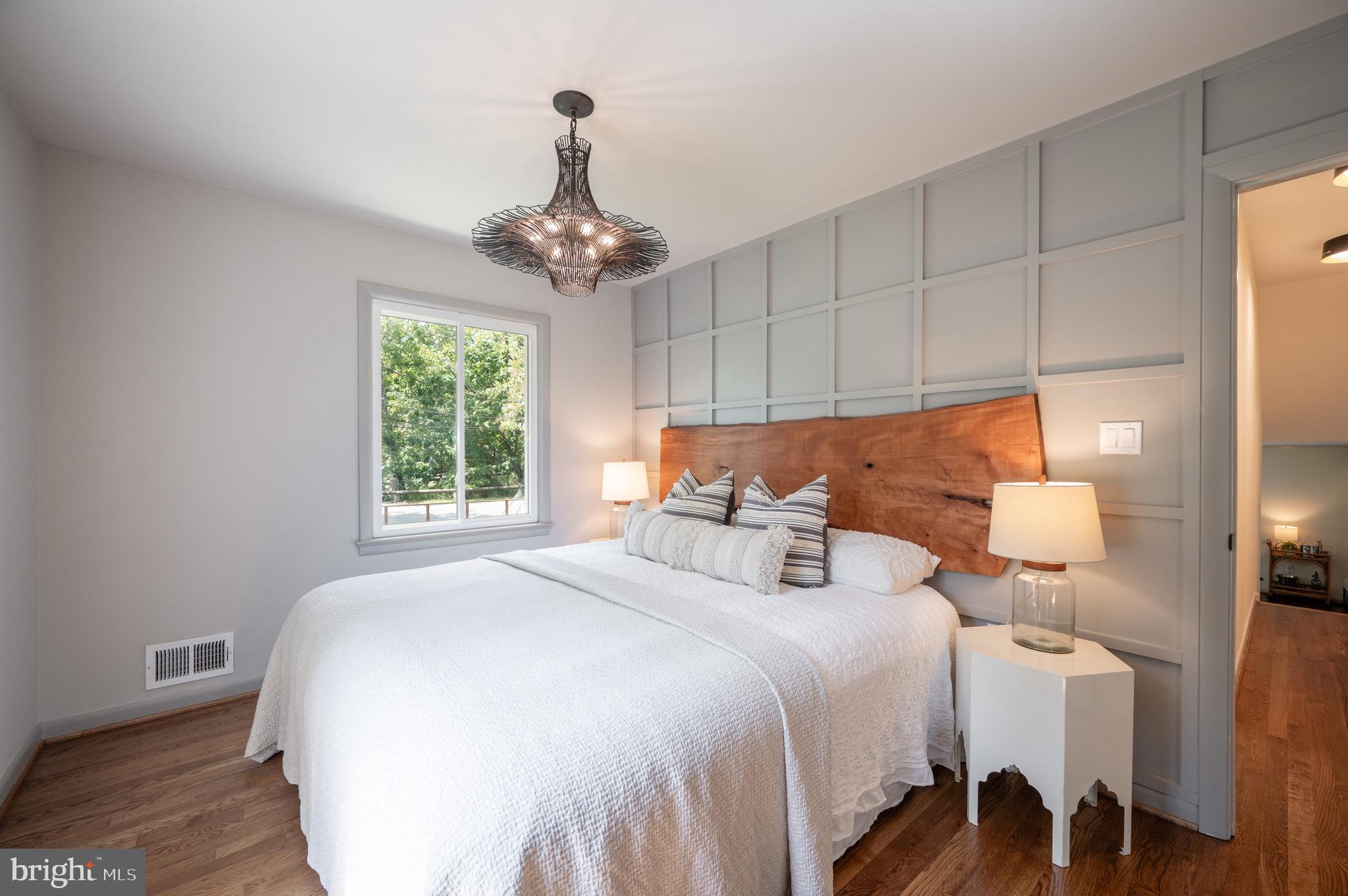 BRADDOCK HEIGHTS - Residential