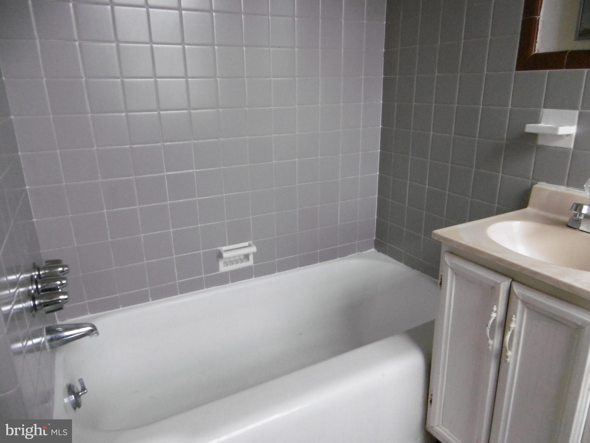 GERMANTOWN (WEST) - Residential Lease