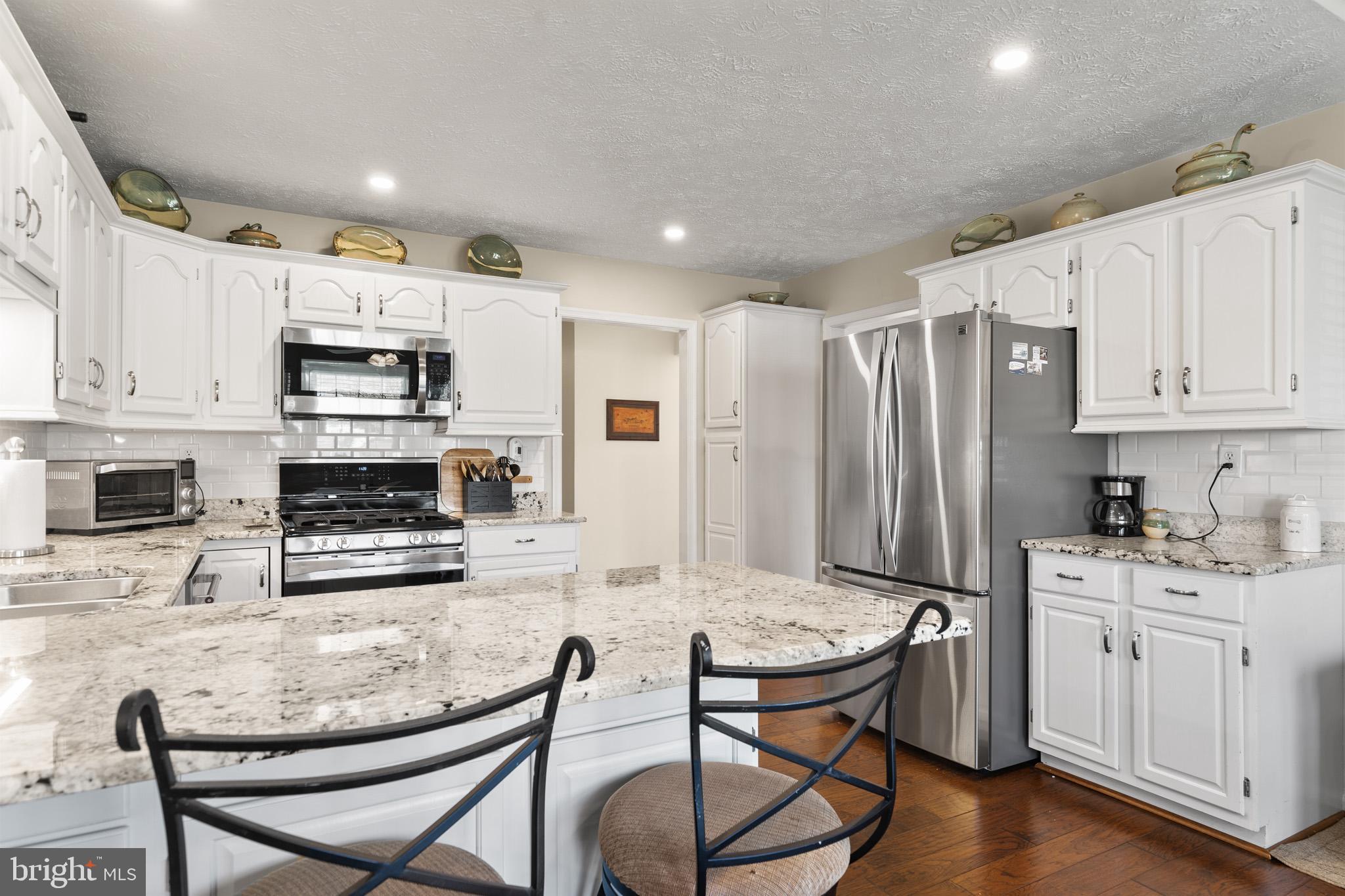 CONSTITUTION HILLS - Residential