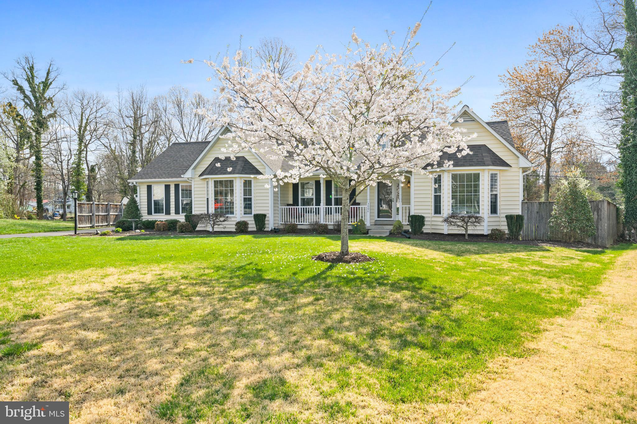 CONSTITUTION HILLS - Residential