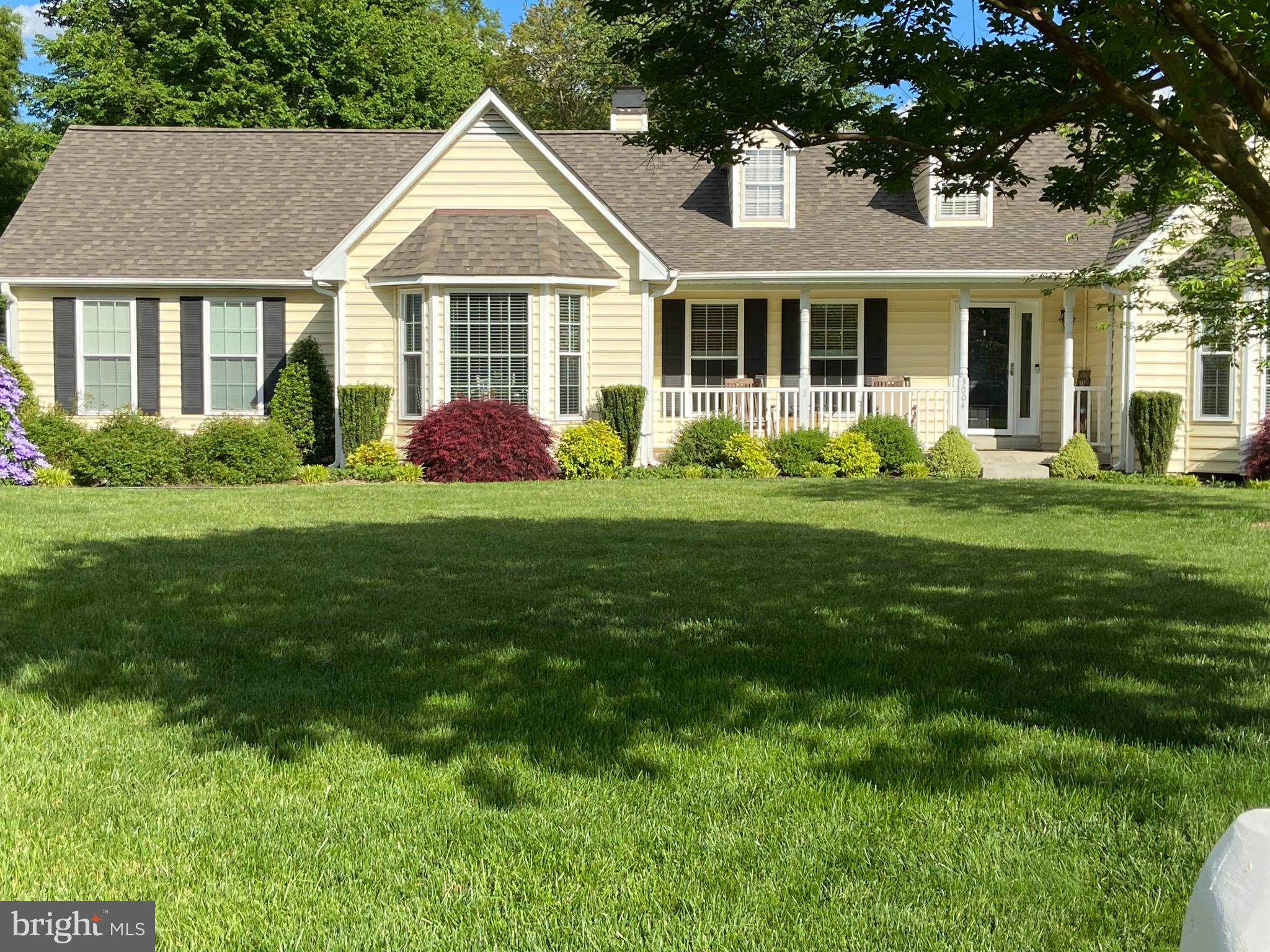 CONSTITUTION HILLS - Residential