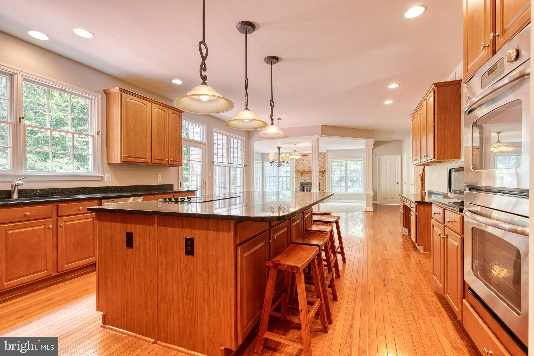 SOUTH RIVER COLONY - Residential