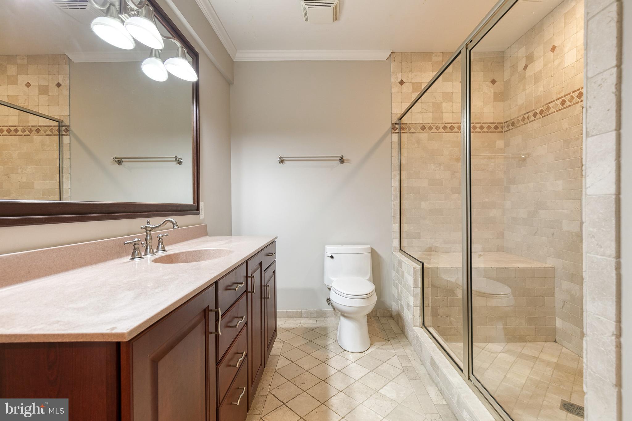 SOUTH RIVER COLONY - Residential