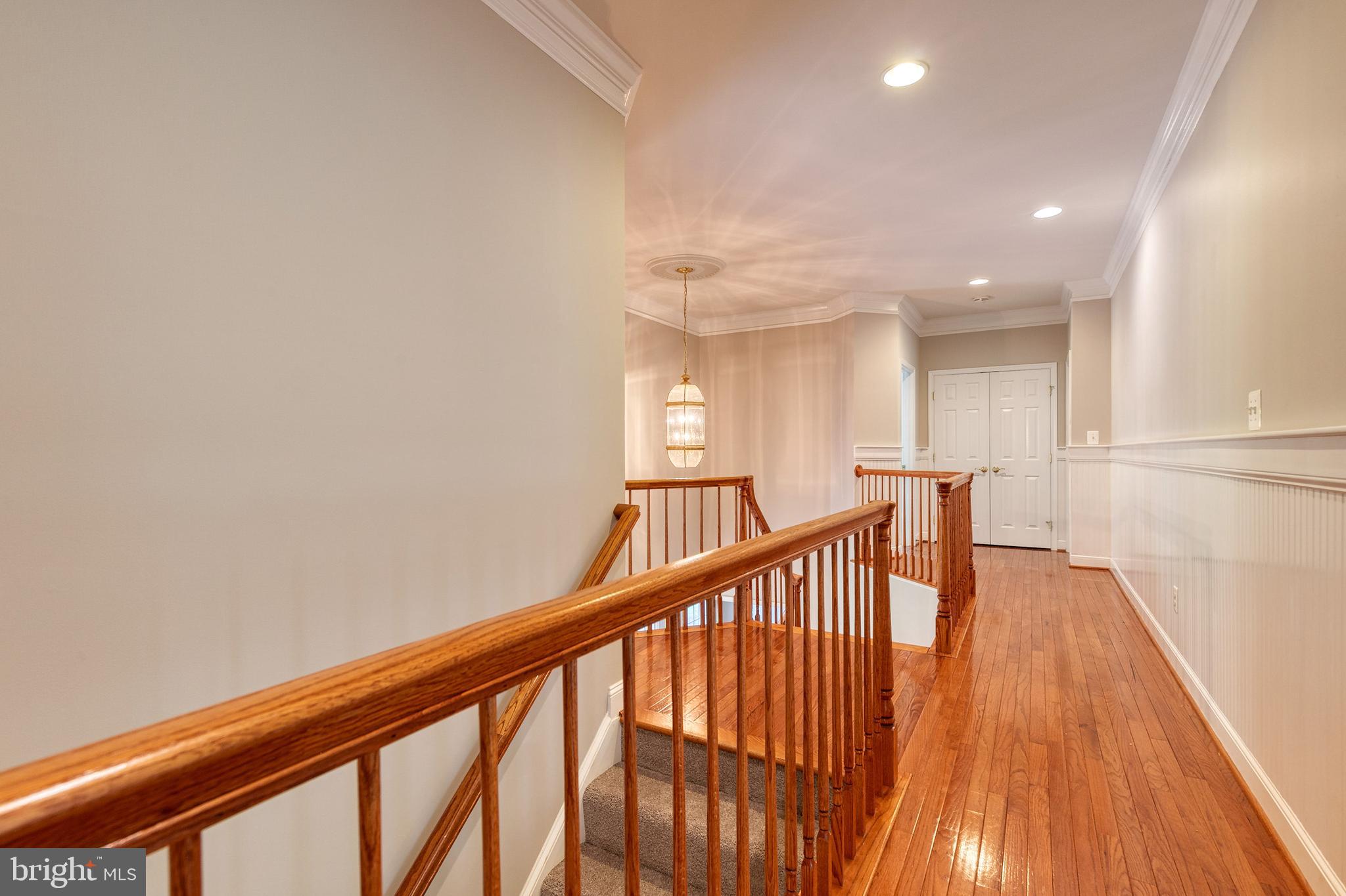 SOUTH RIVER COLONY - Residential