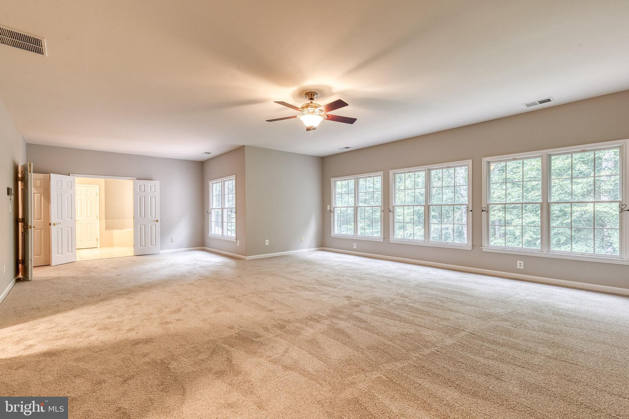 SOUTH RIVER COLONY - Residential