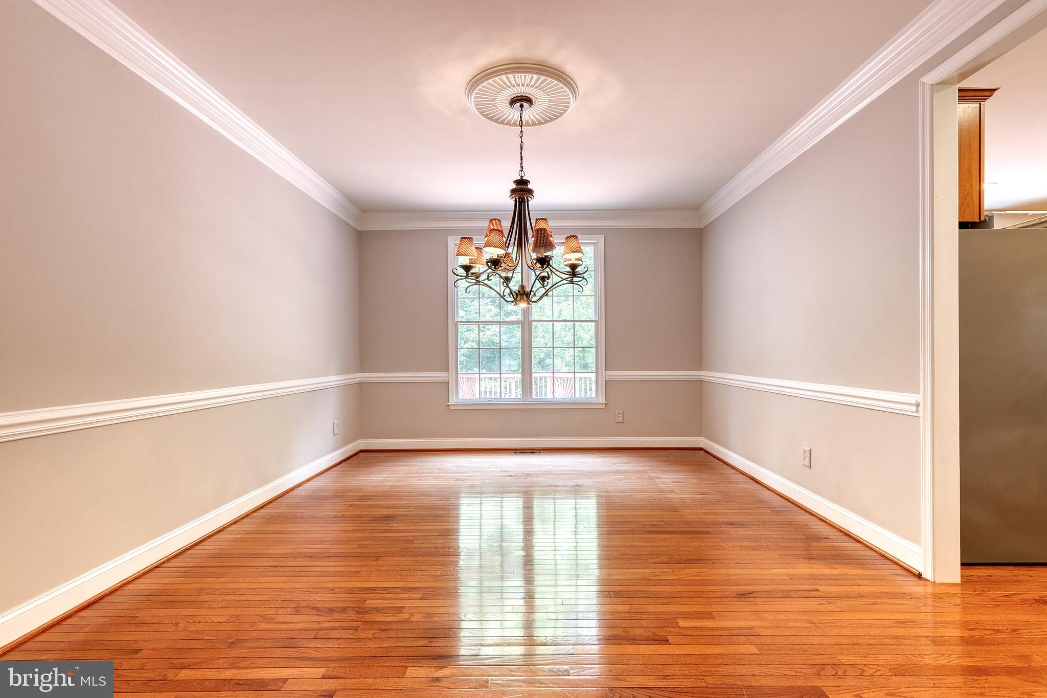 SOUTH RIVER COLONY - Residential