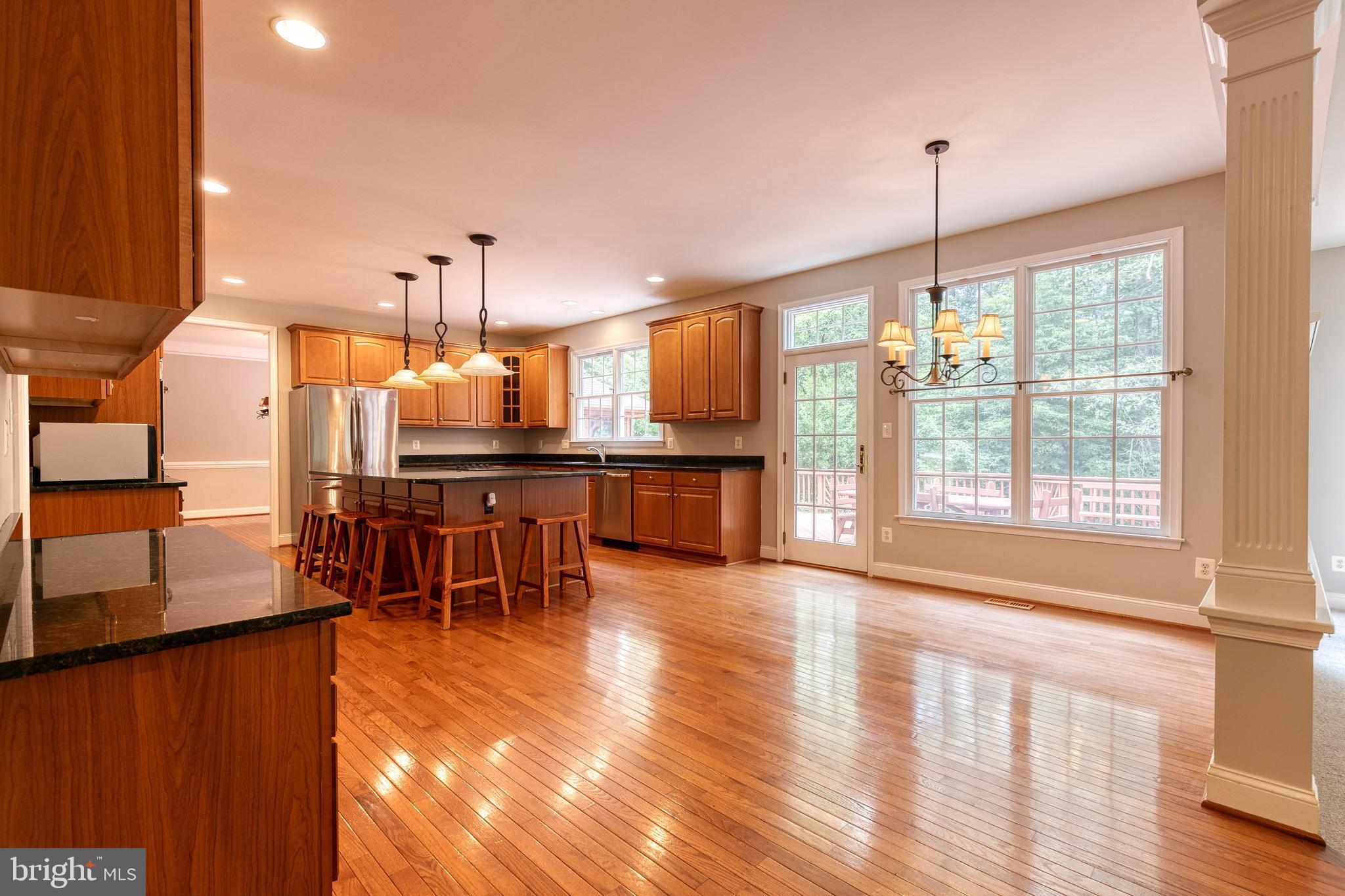 SOUTH RIVER COLONY - Residential