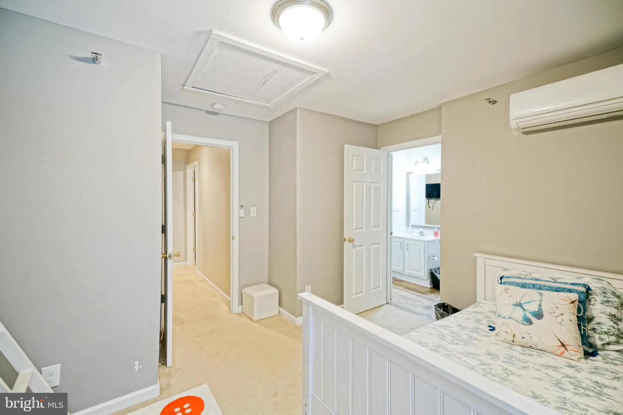 Rehoboth Beach, Delaware 19971, United States, 5 Bedrooms Bedrooms, ,5 BathroomsBathrooms,Residential,Contingent,201199