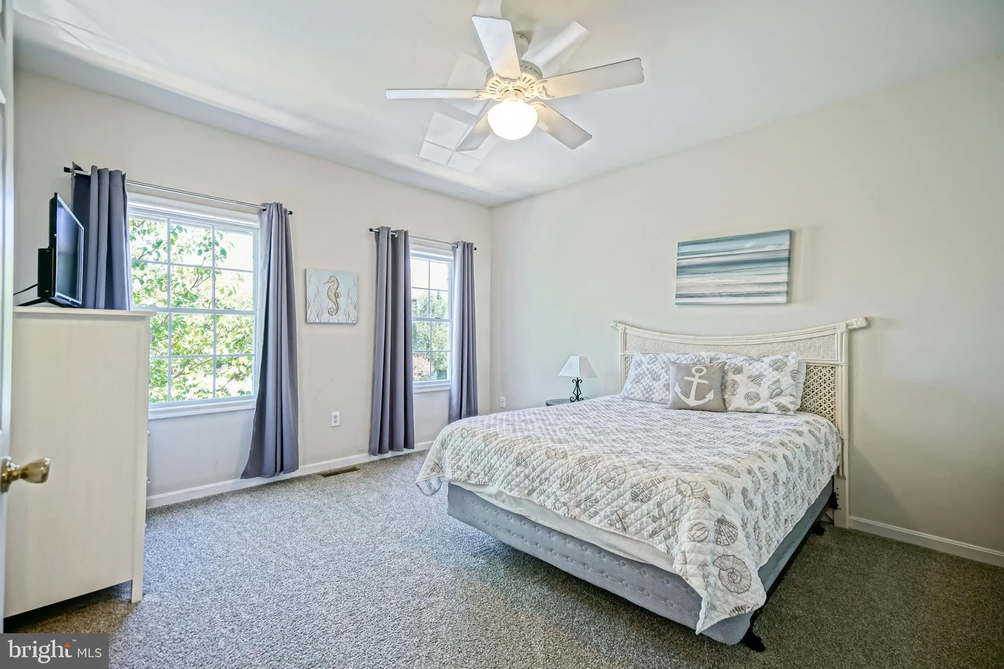 Rehoboth Beach, Delaware 19971, United States, 5 Bedrooms Bedrooms, ,5 BathroomsBathrooms,Residential,Contingent,201199