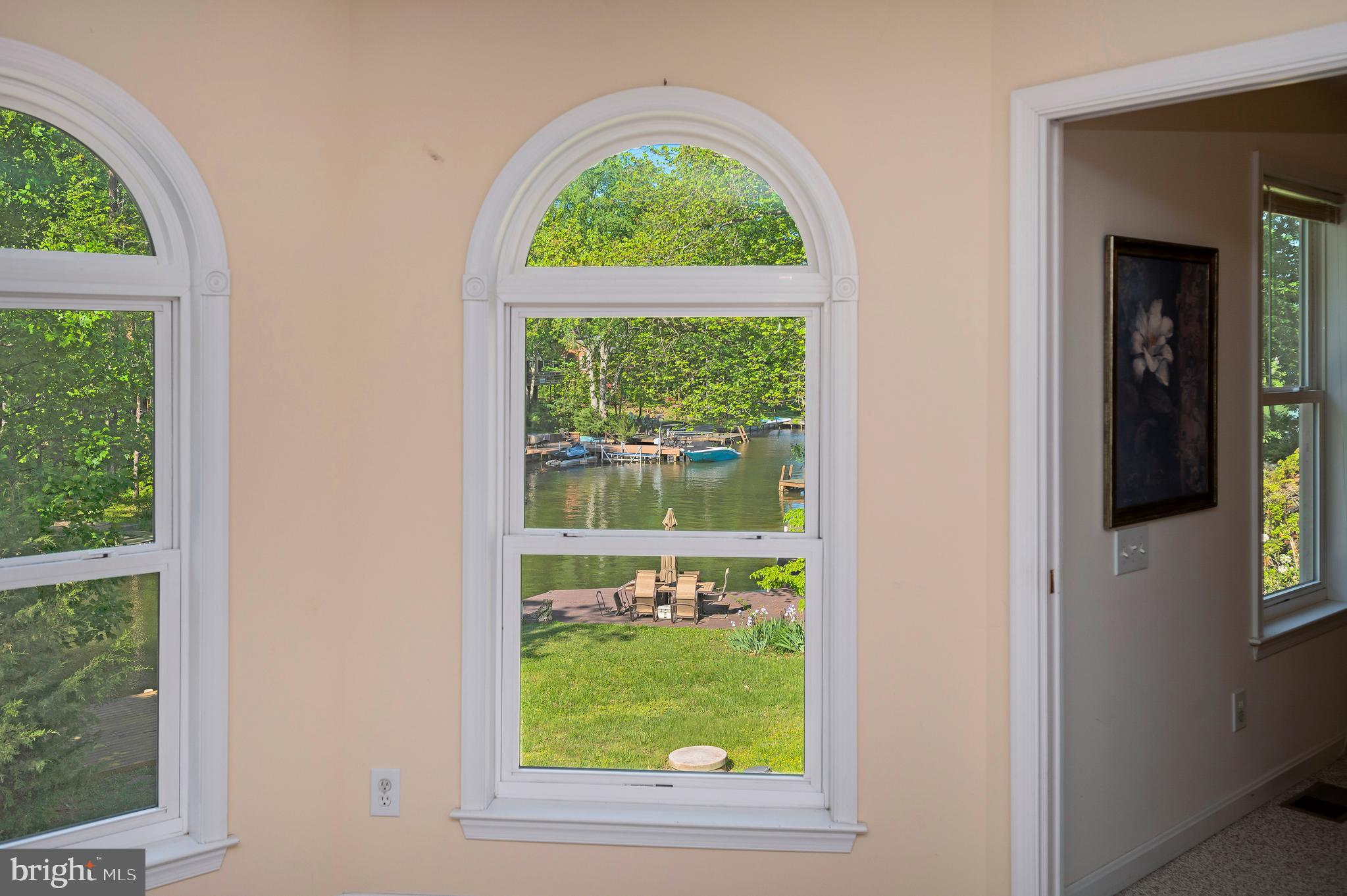 LAKE OF THE WOODS - Residential