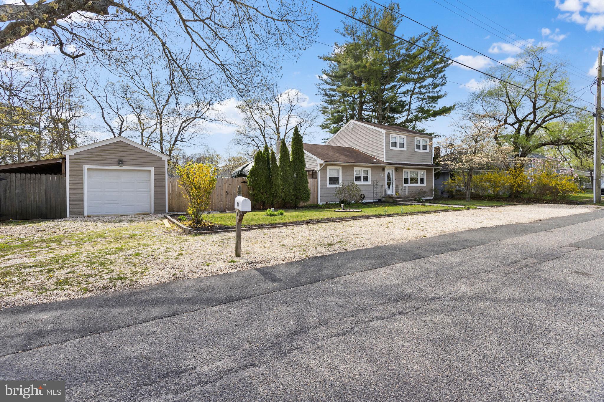 49 BURLINGTON DRIVE