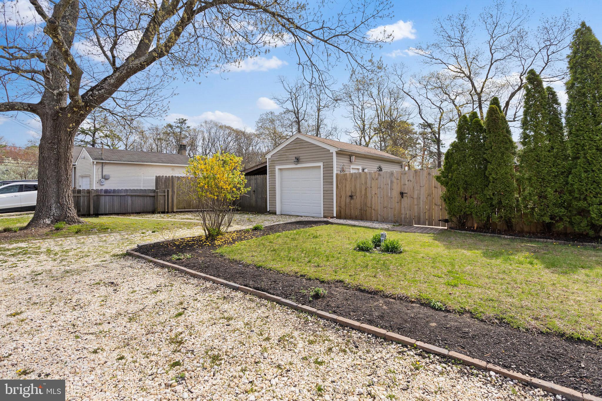 49 BURLINGTON DRIVE