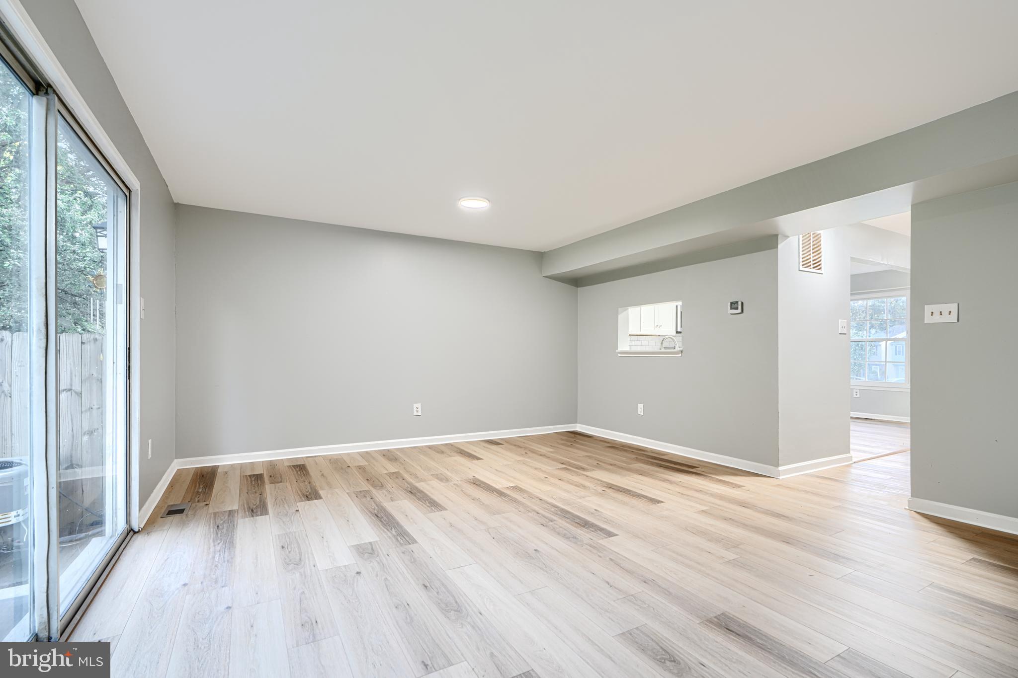 PINEDALE WOODS - Residential