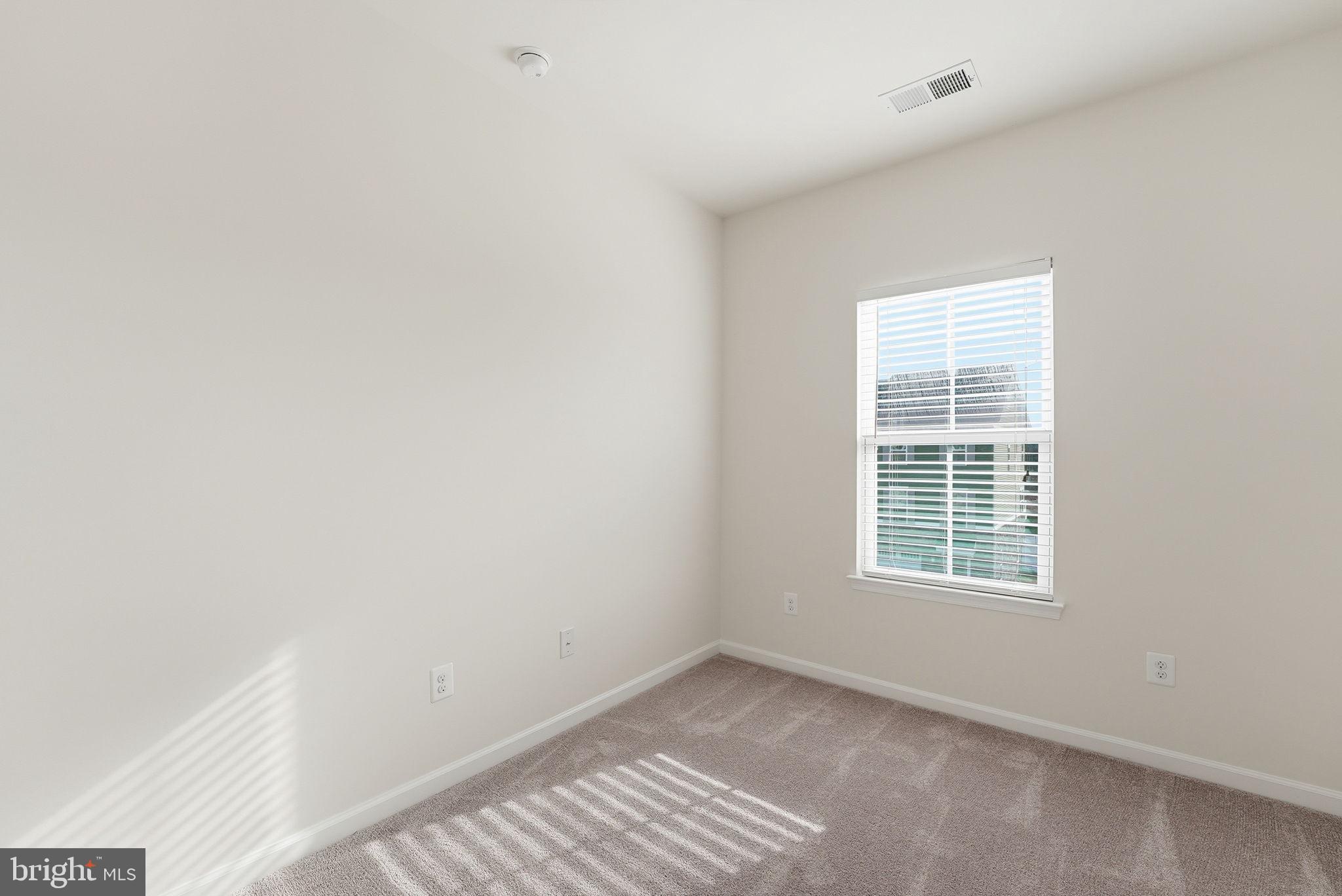 BRADLEY SQUARE - Residential