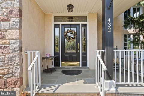 432 SCHINDLER DRIVE YARDLEY PA 19067