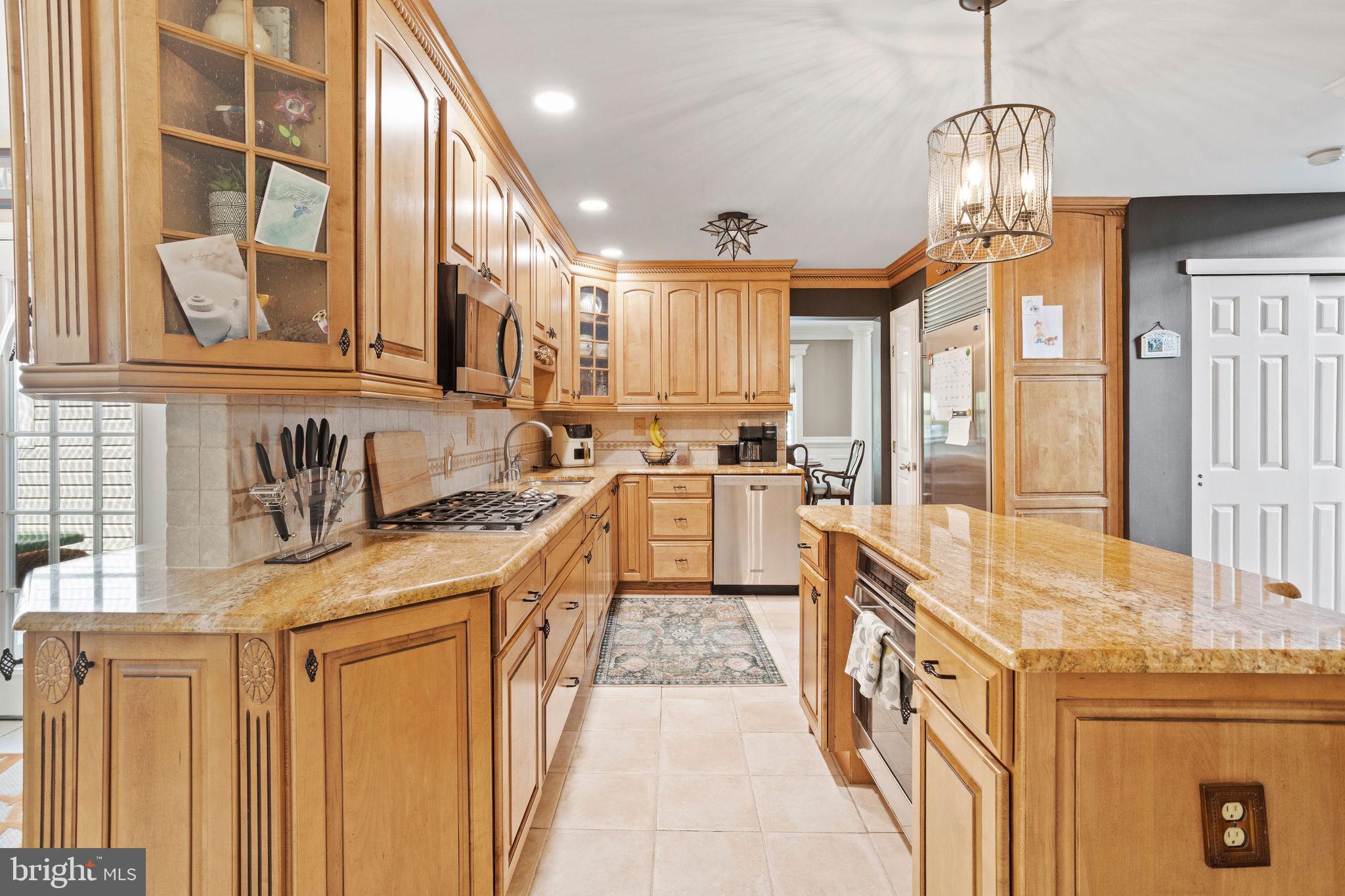 WOODFIELD ESTATES - Residential