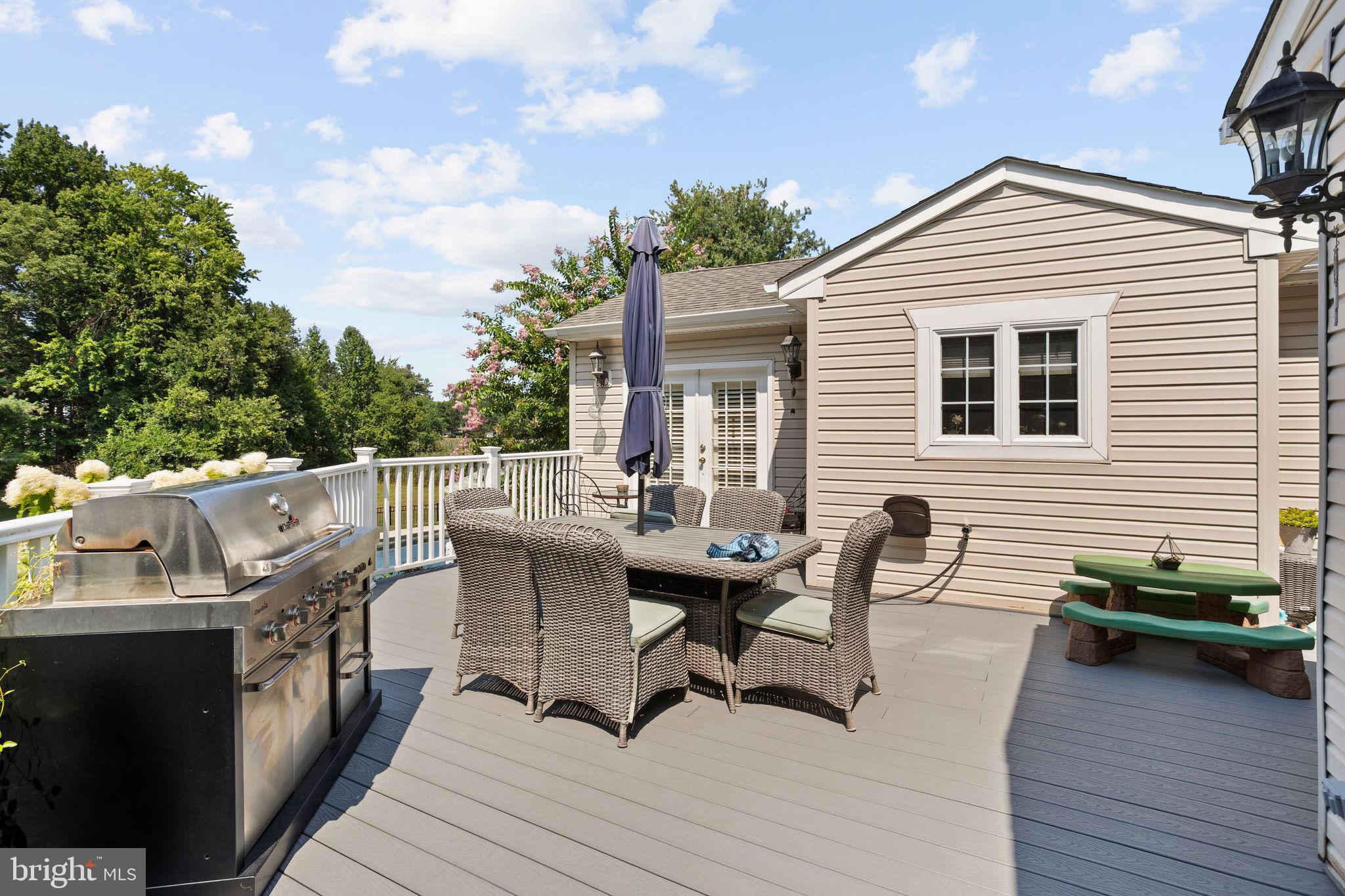 WOODFIELD ESTATES - Residential