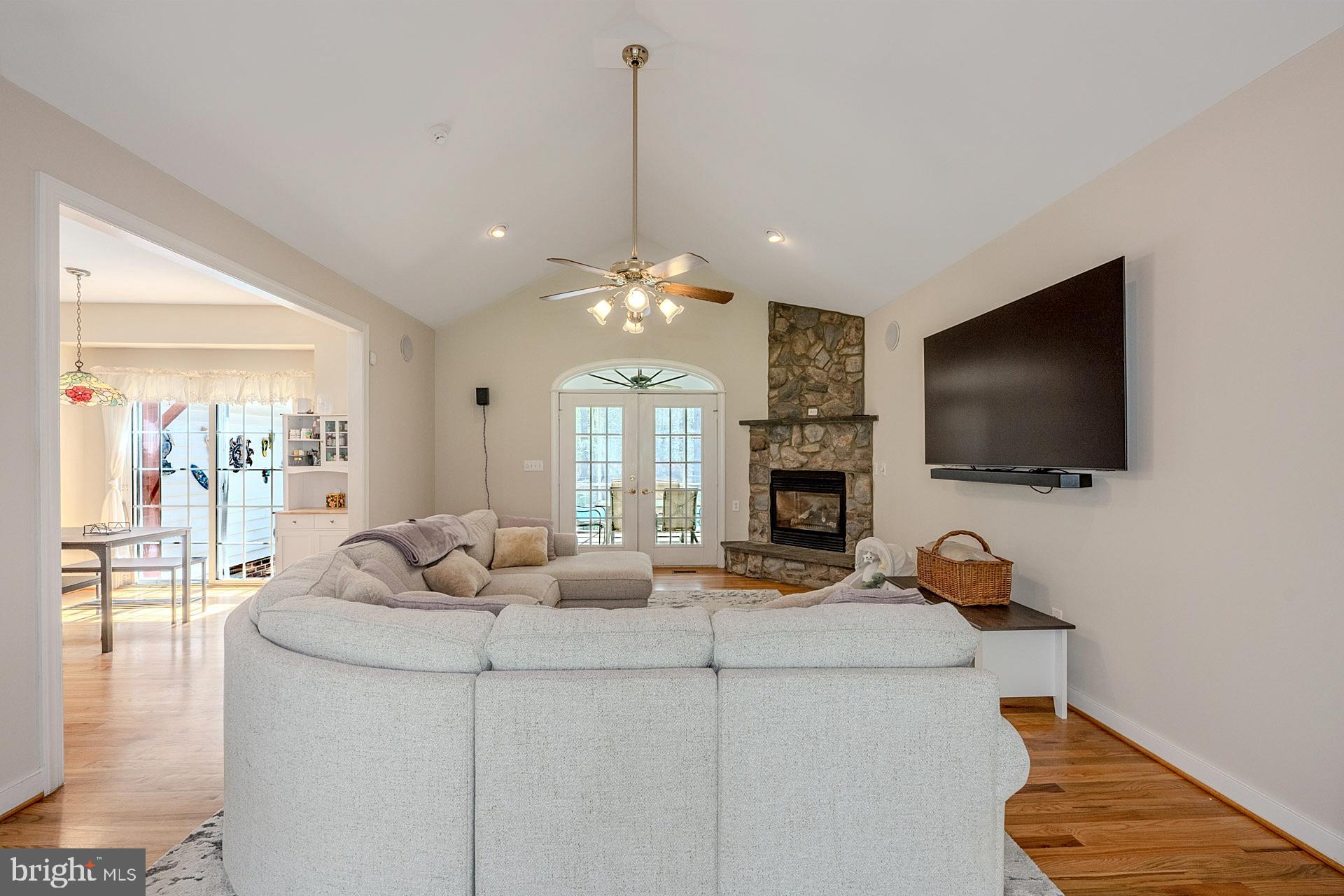 KING GEORGE ON THE POTOMAC - Residential