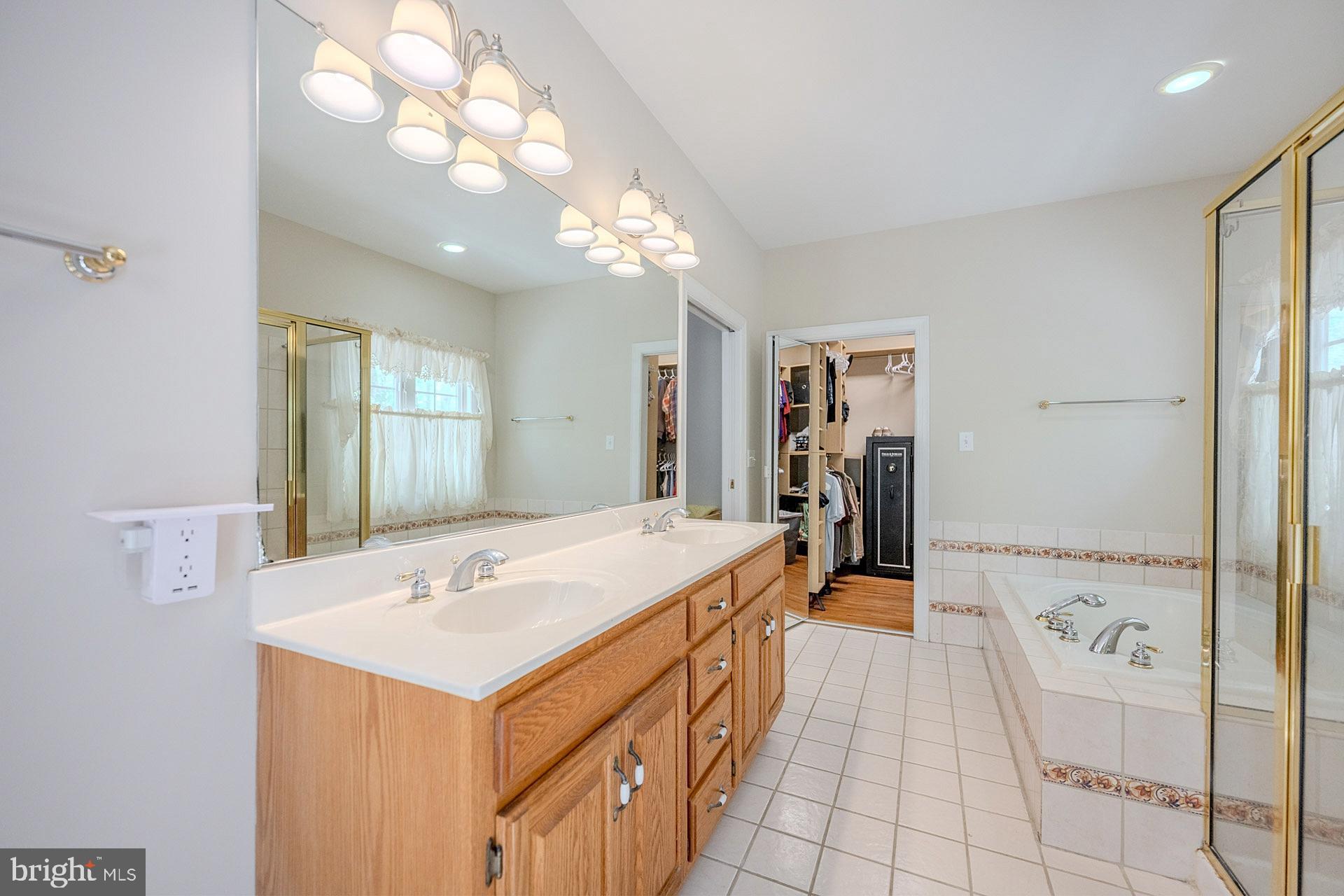 KING GEORGE ON THE POTOMAC - Residential