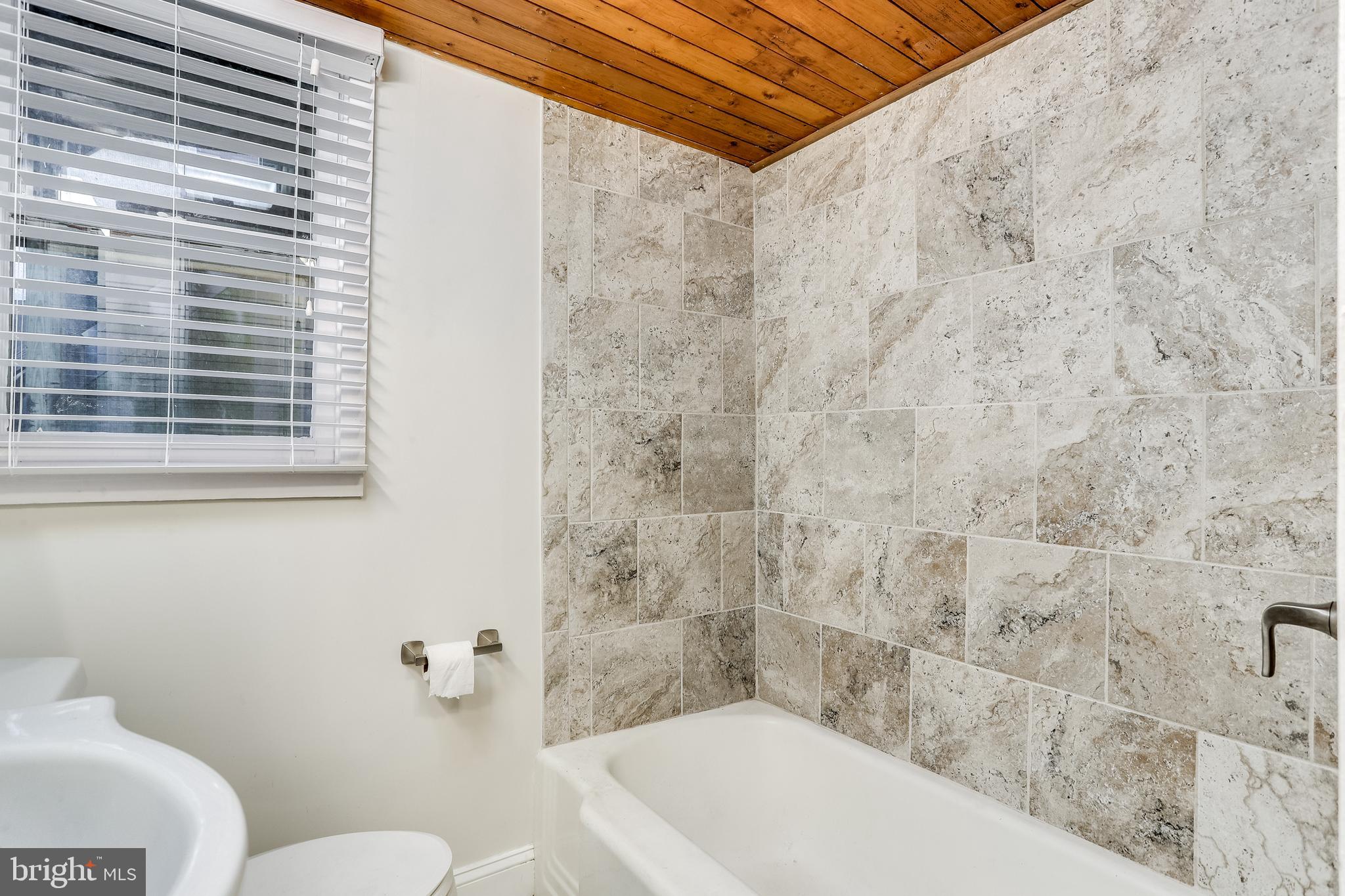 HISTORIC DISTRICT - Residential