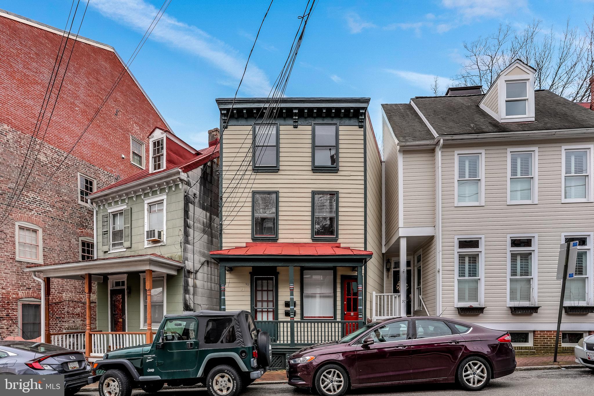 HISTORIC DISTRICT - Residential