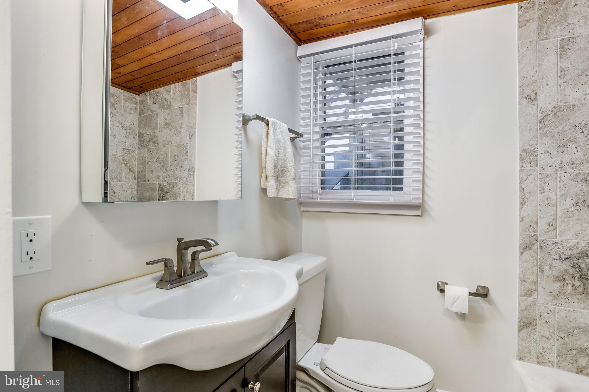 HISTORIC DISTRICT - Residential