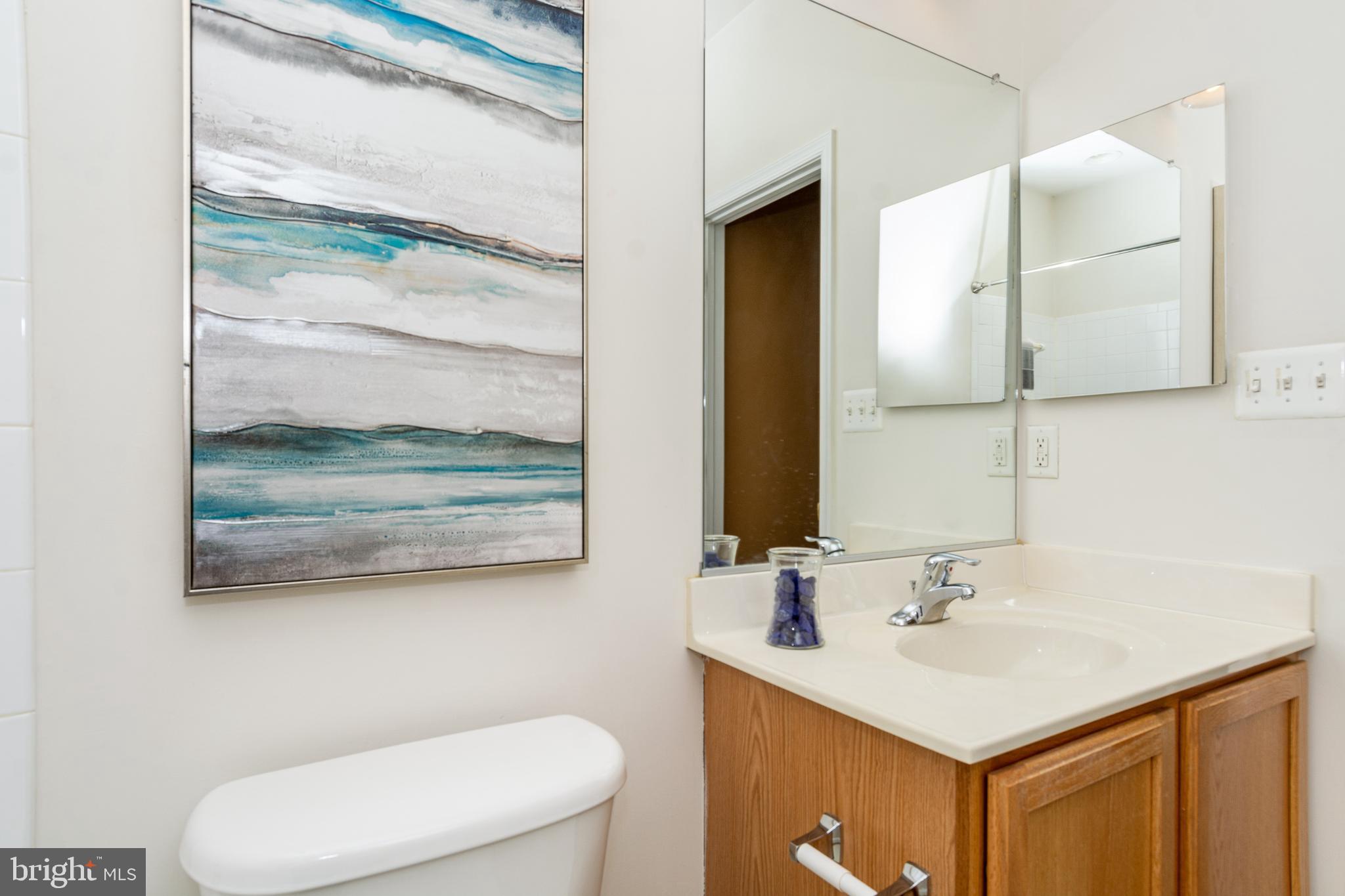 ALBEMARLE SQUARE - Residential