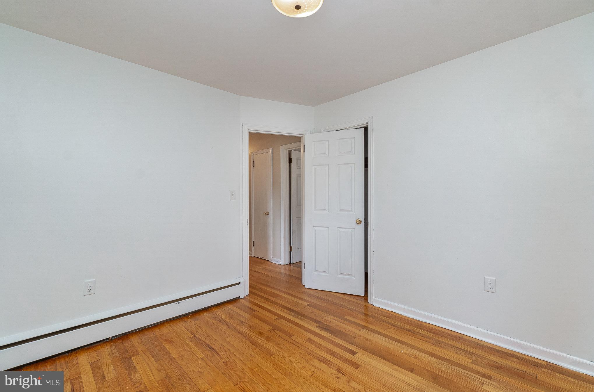 GOTHAM BUSH - Residential