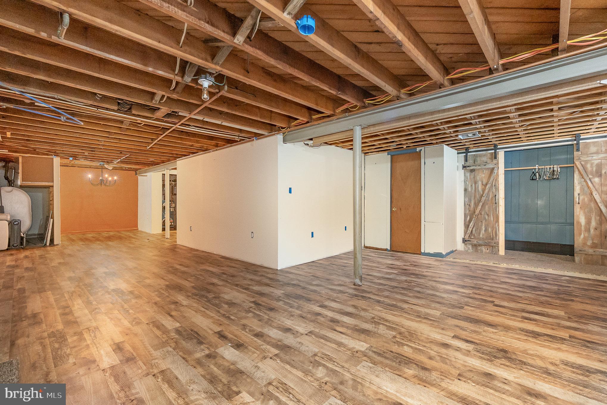 GOTHAM BUSH - Residential