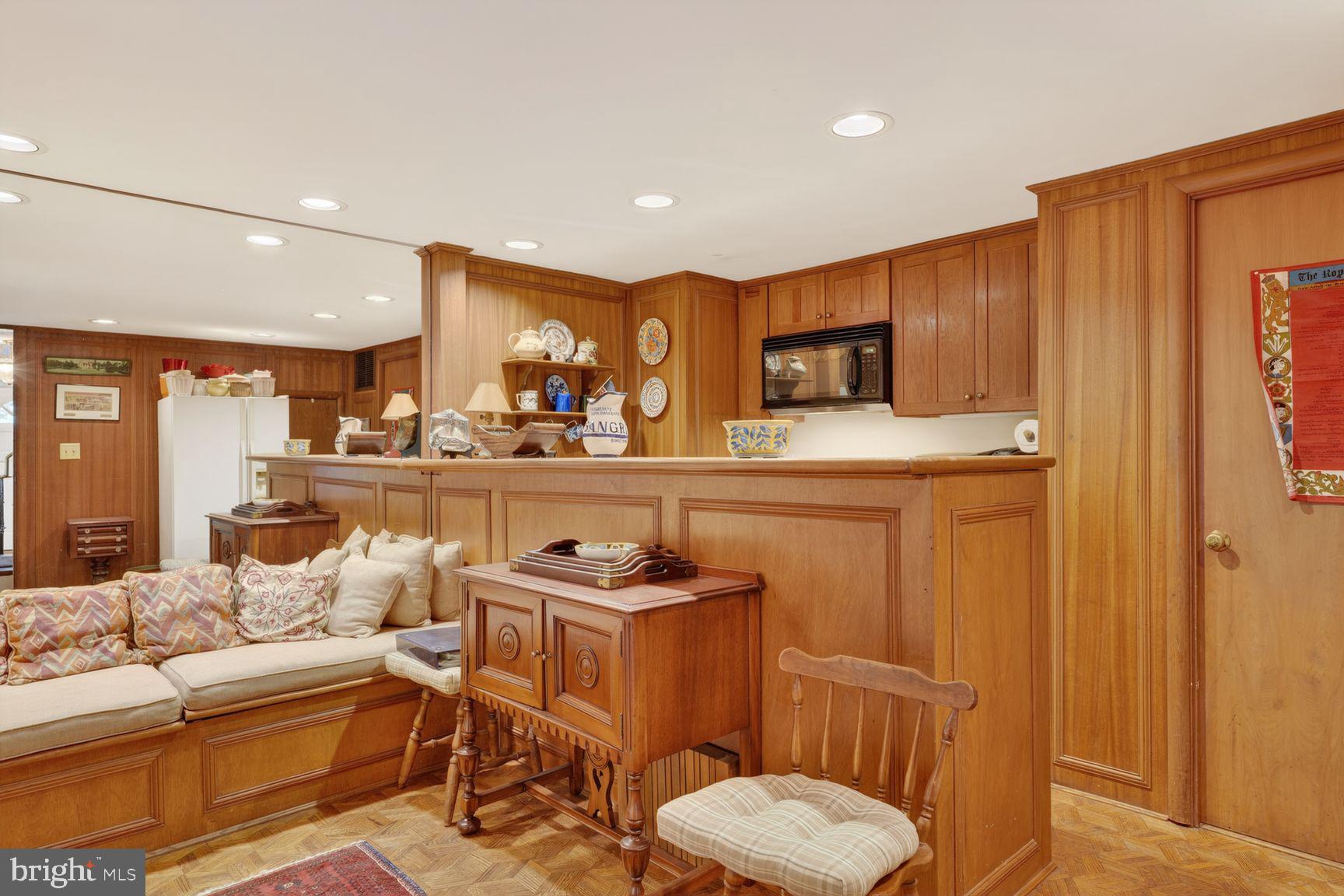 BERKLEY - Residential
