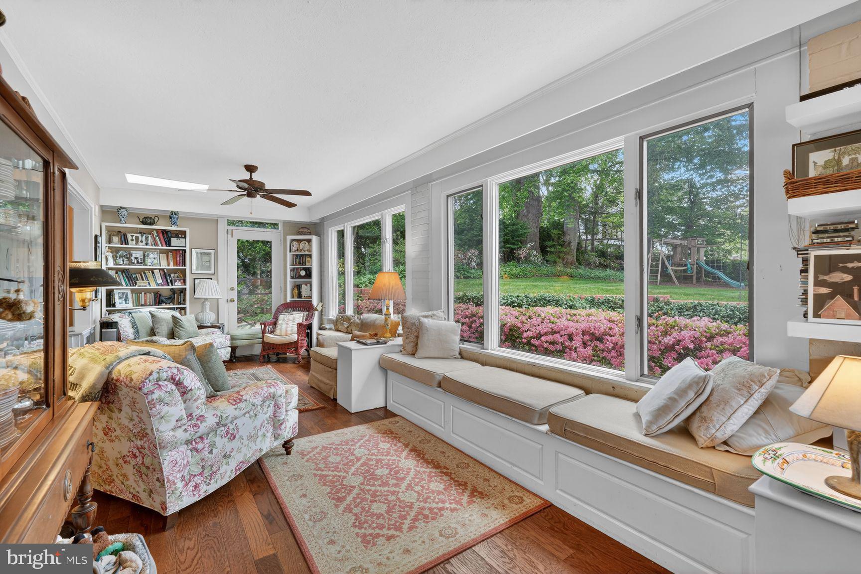 BERKLEY - Residential