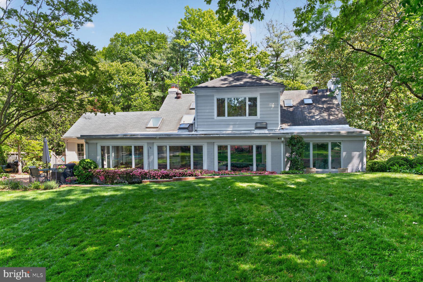 BERKLEY - Residential