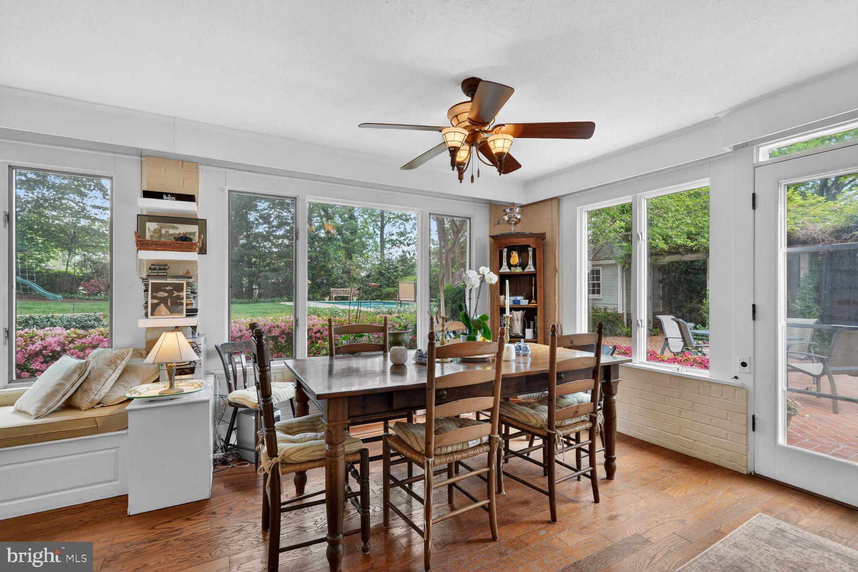 BERKLEY - Residential