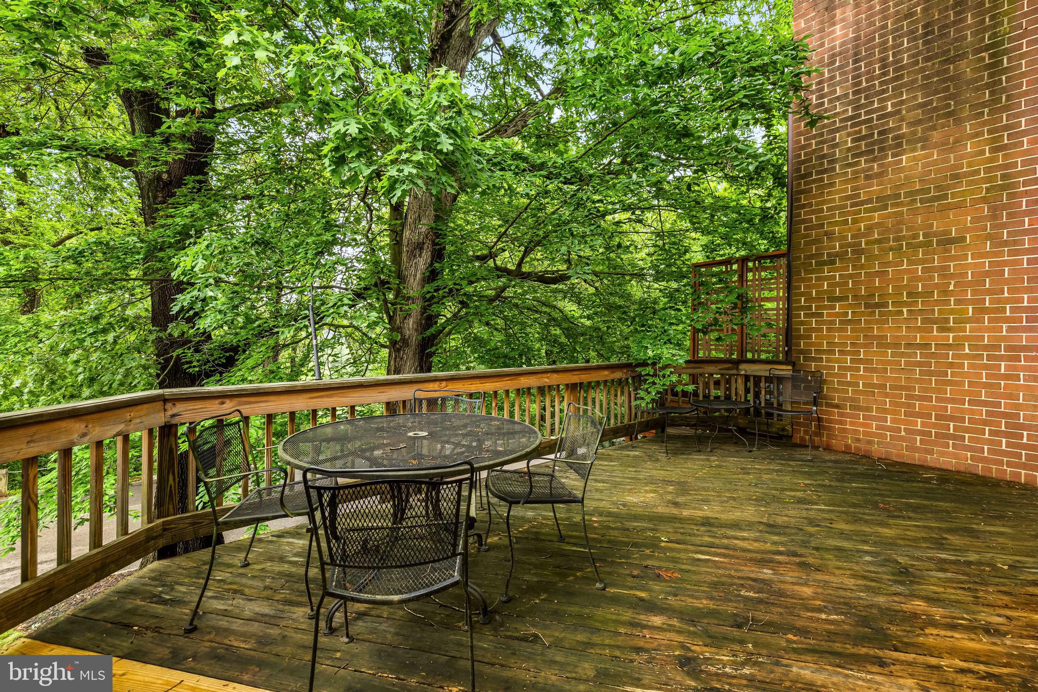 GREENBERRY WOODS - Residential