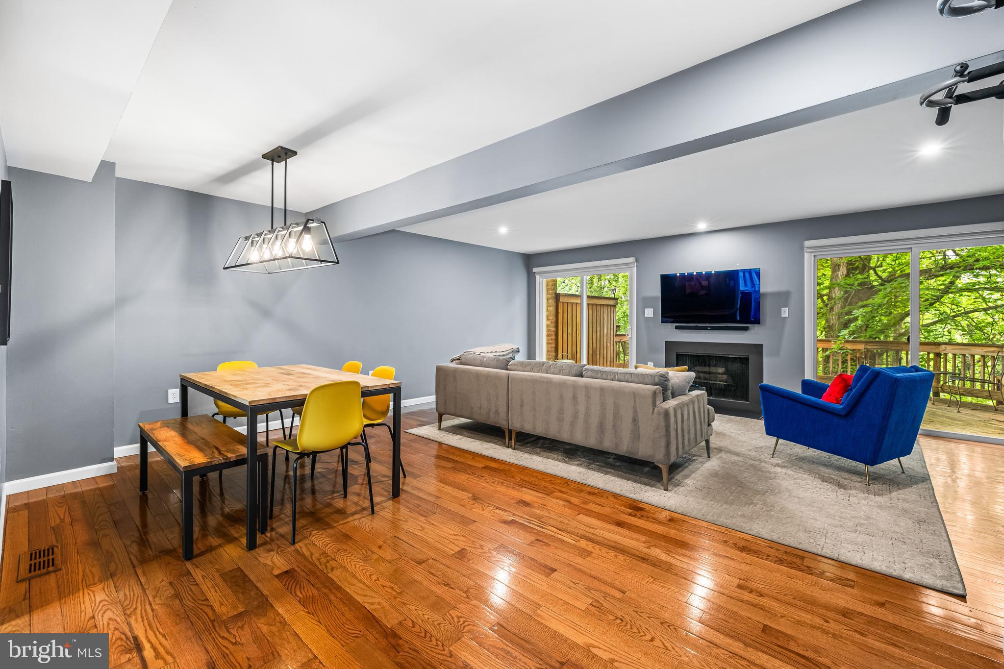 GREENBERRY WOODS - Residential