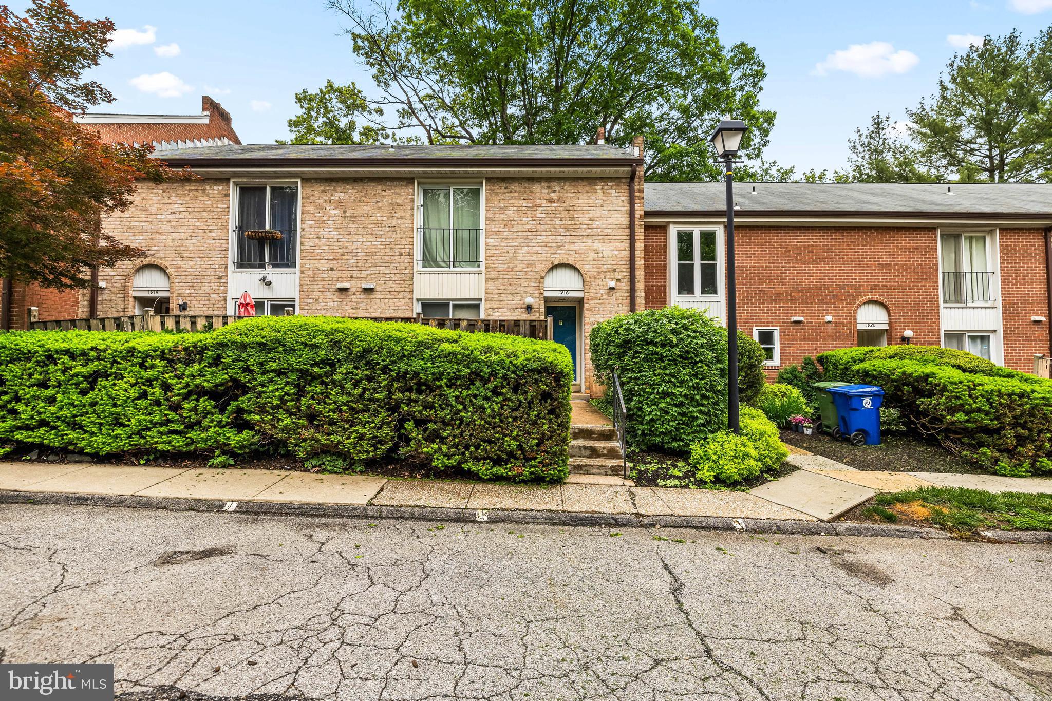 GREENBERRY WOODS - Residential