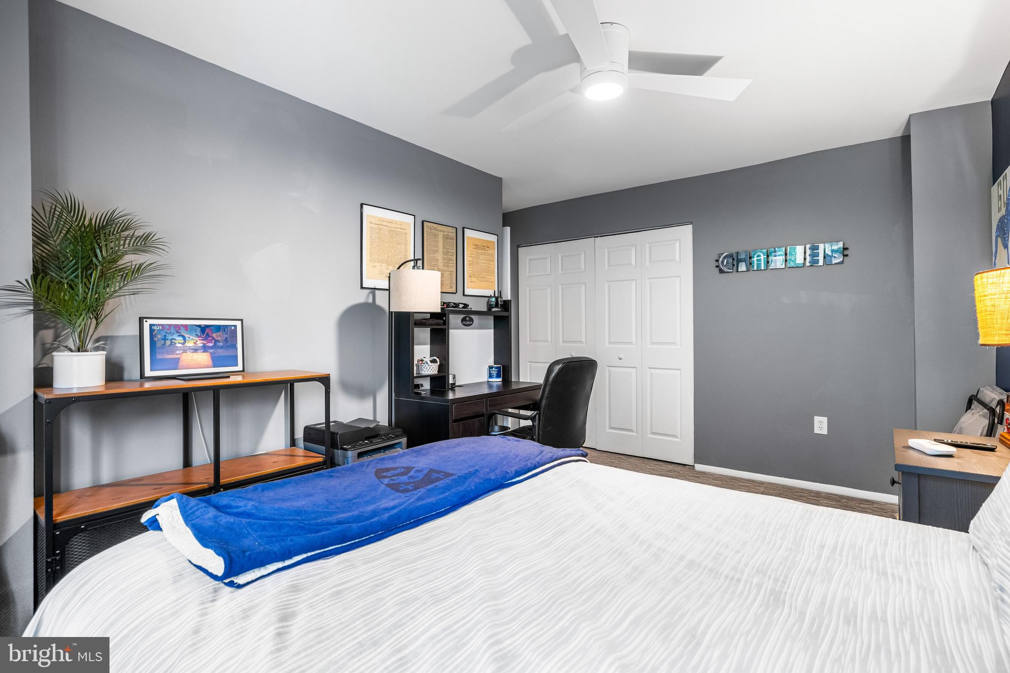 GREENBERRY WOODS - Residential